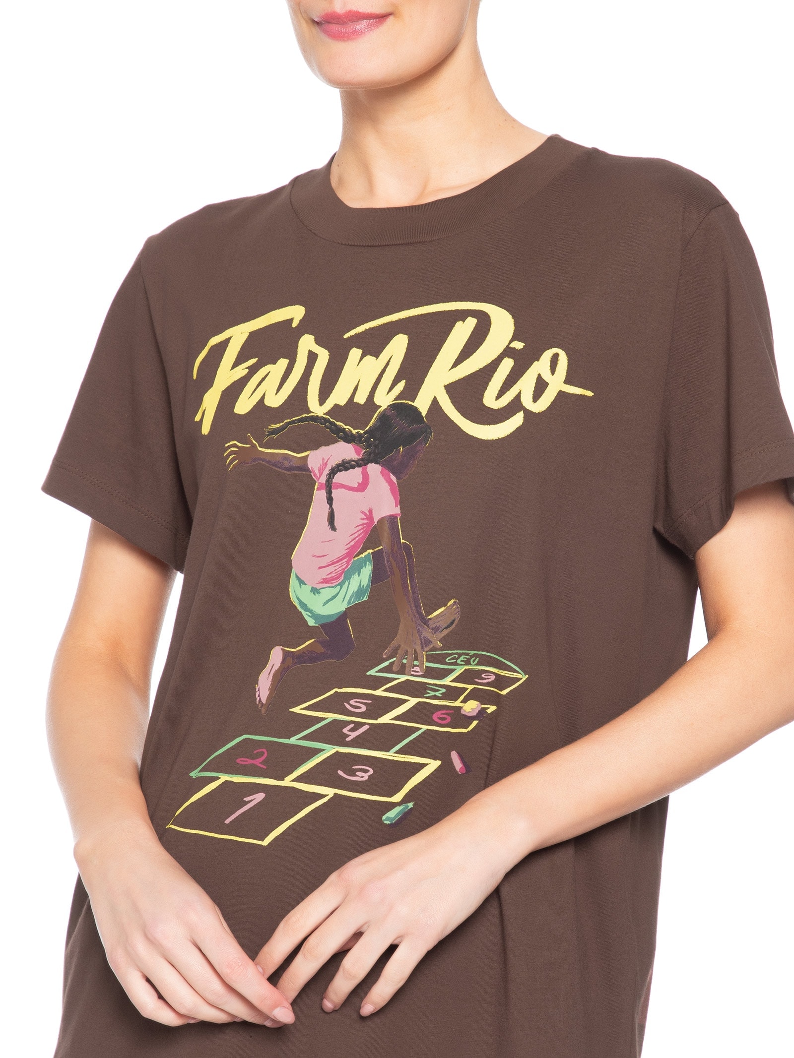 Camiseta Feminina Fit O Pulo Marrom Farm