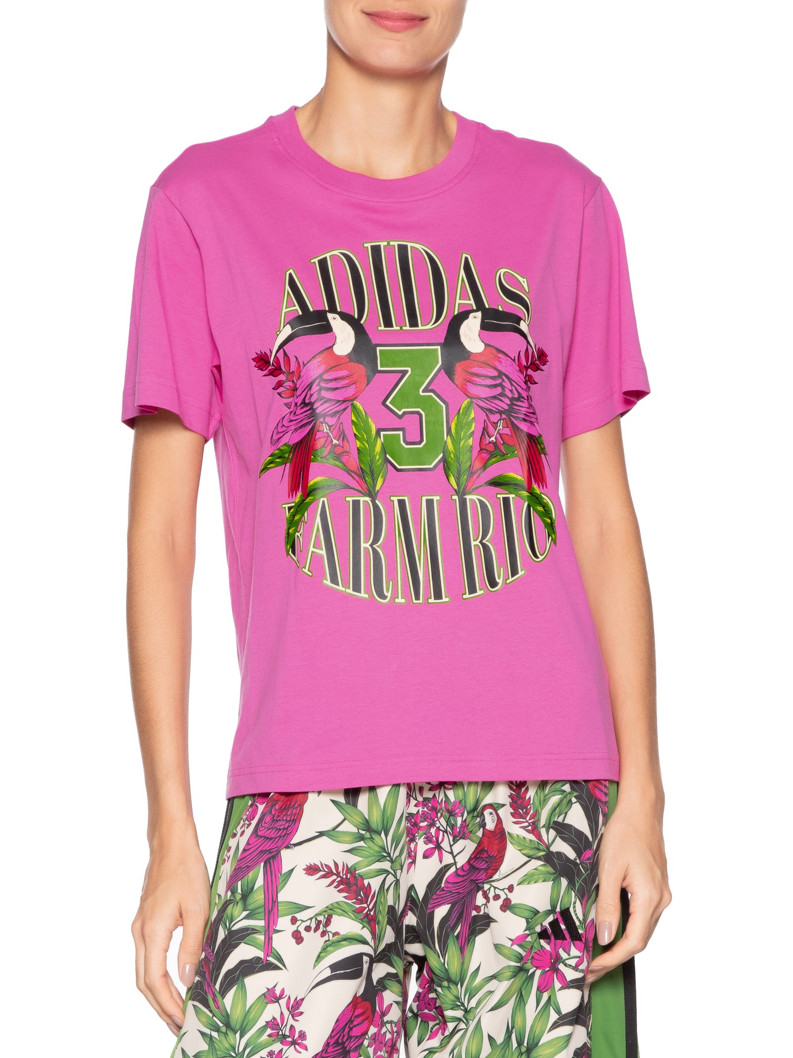 Camiseta Feminina GFX Rosa Adidas + Farm