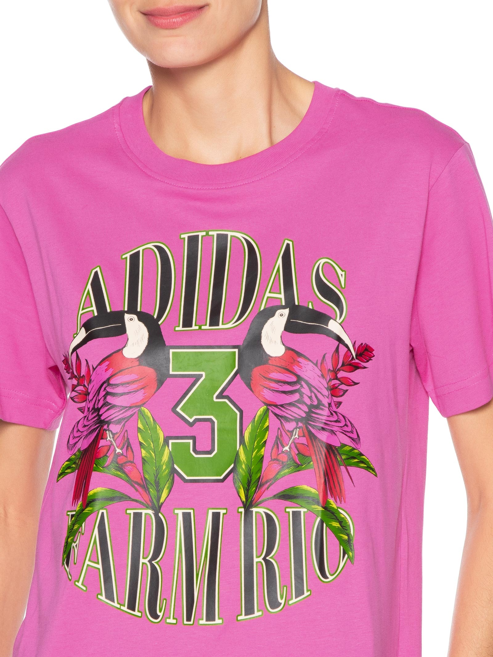 Camiseta Feminina GFX Rosa Adidas + Farm