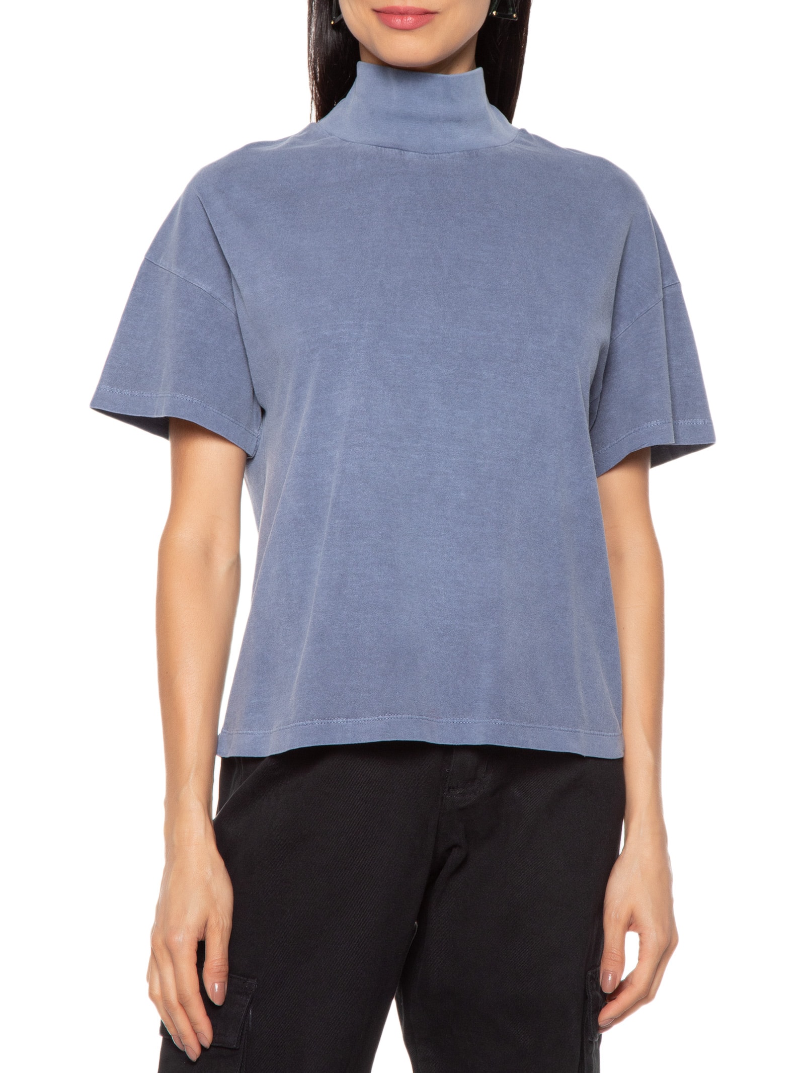 Camiseta Feminina Gola Alta Azul Basiq