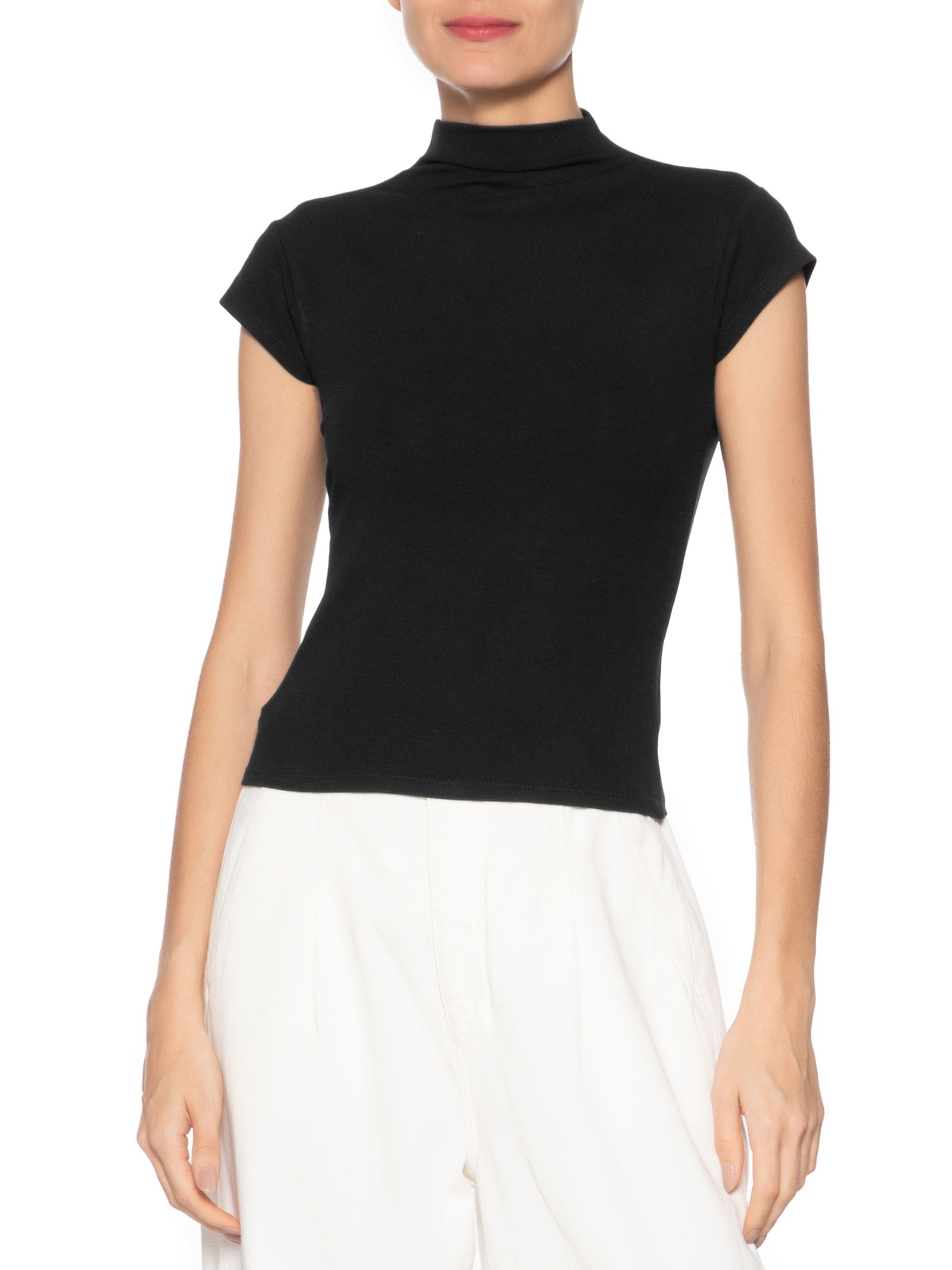 Camiseta Feminina Gola Alta Preto Basiq