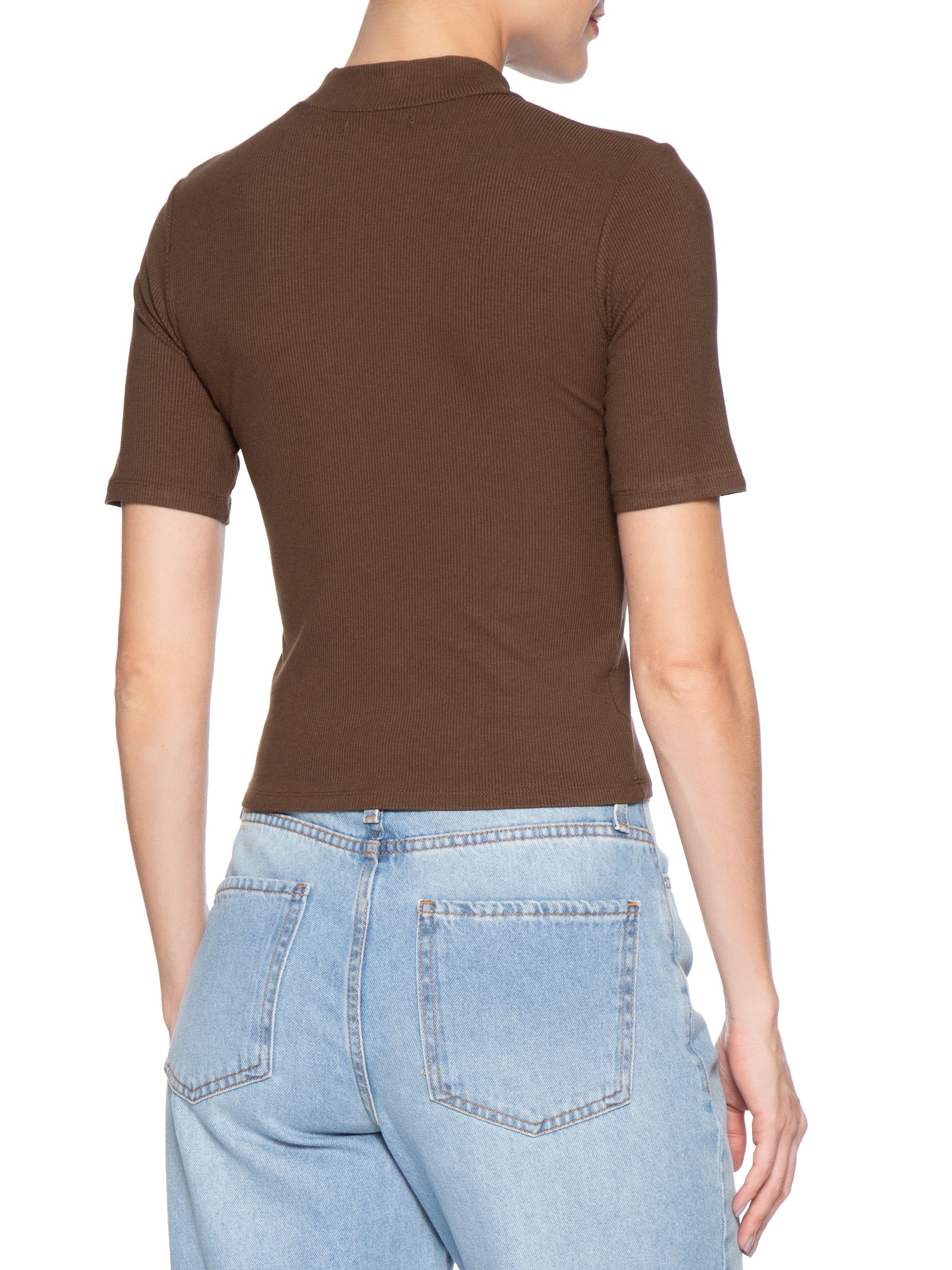 Camiseta Feminina Gola Média Manga Curta Marrom Basiq