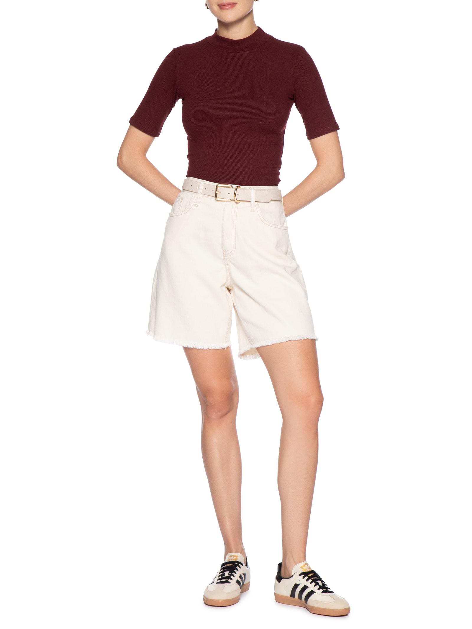 Camiseta Feminina Gola Média Manga Curta Vermelho Basiq