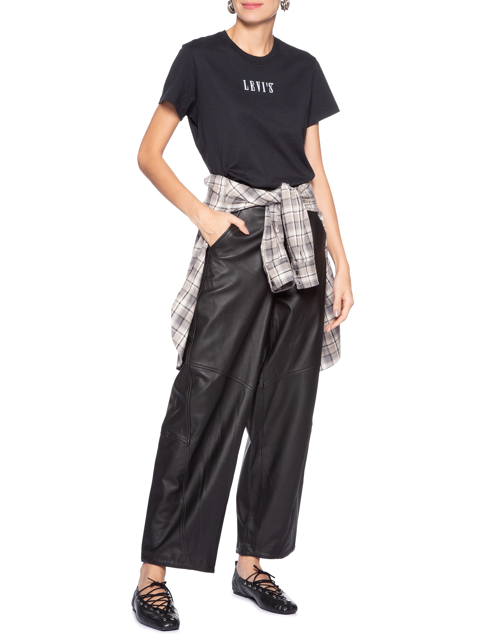 Camiseta Feminina Gr Favorite Serif Logo Tee Preto Levi's