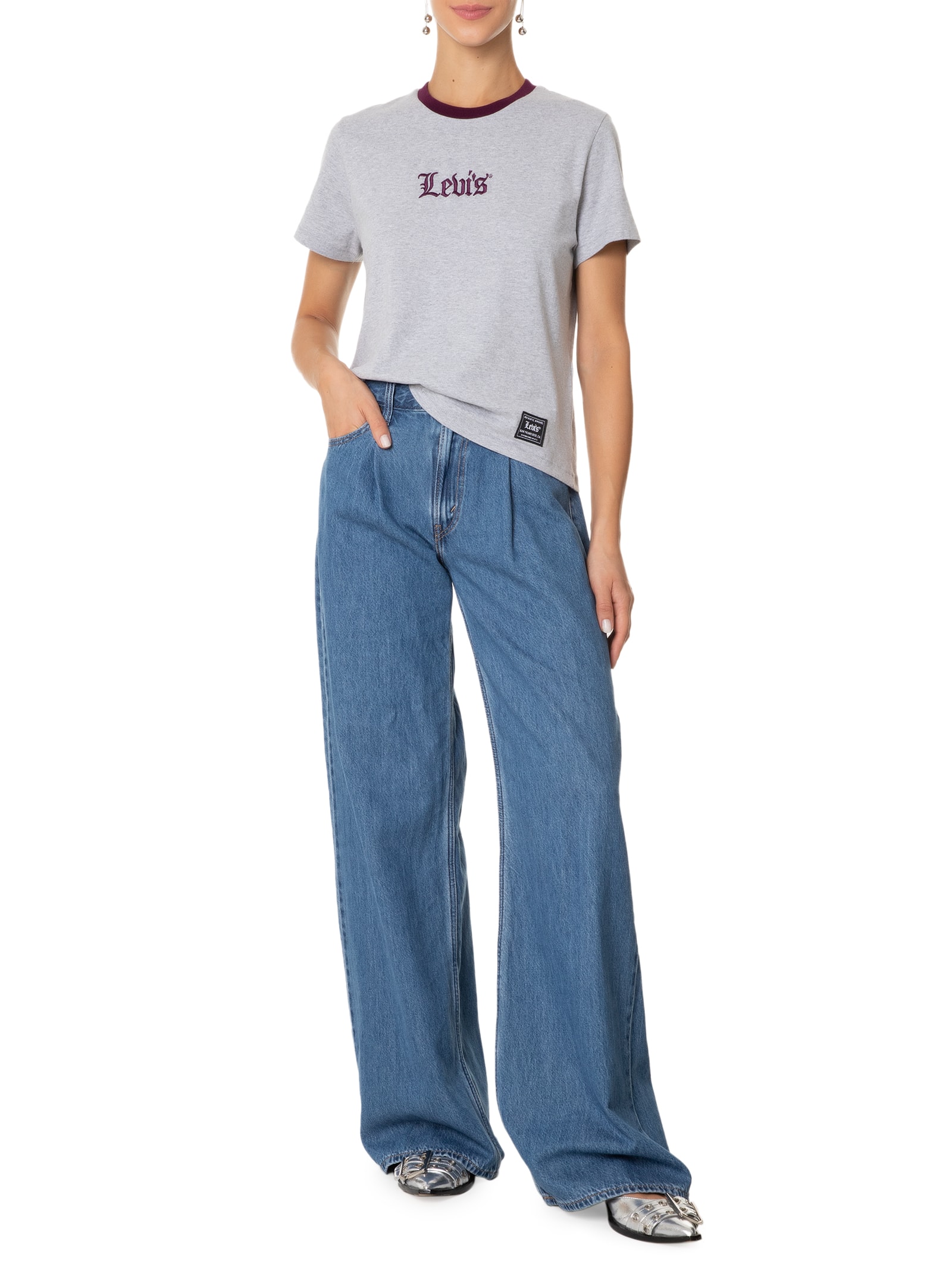 Camiseta Feminina Graphic Classic Tee Cinza Levi's