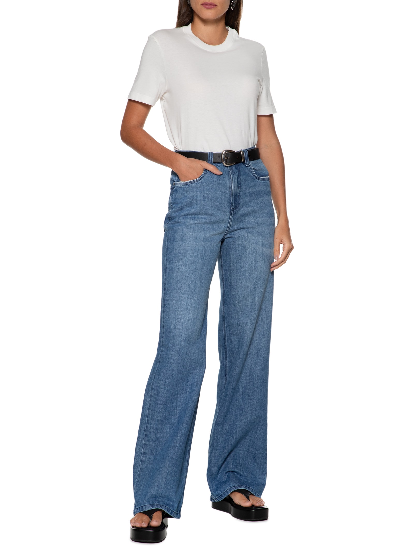 Camiseta Feminina Lisa Off White Dzarm