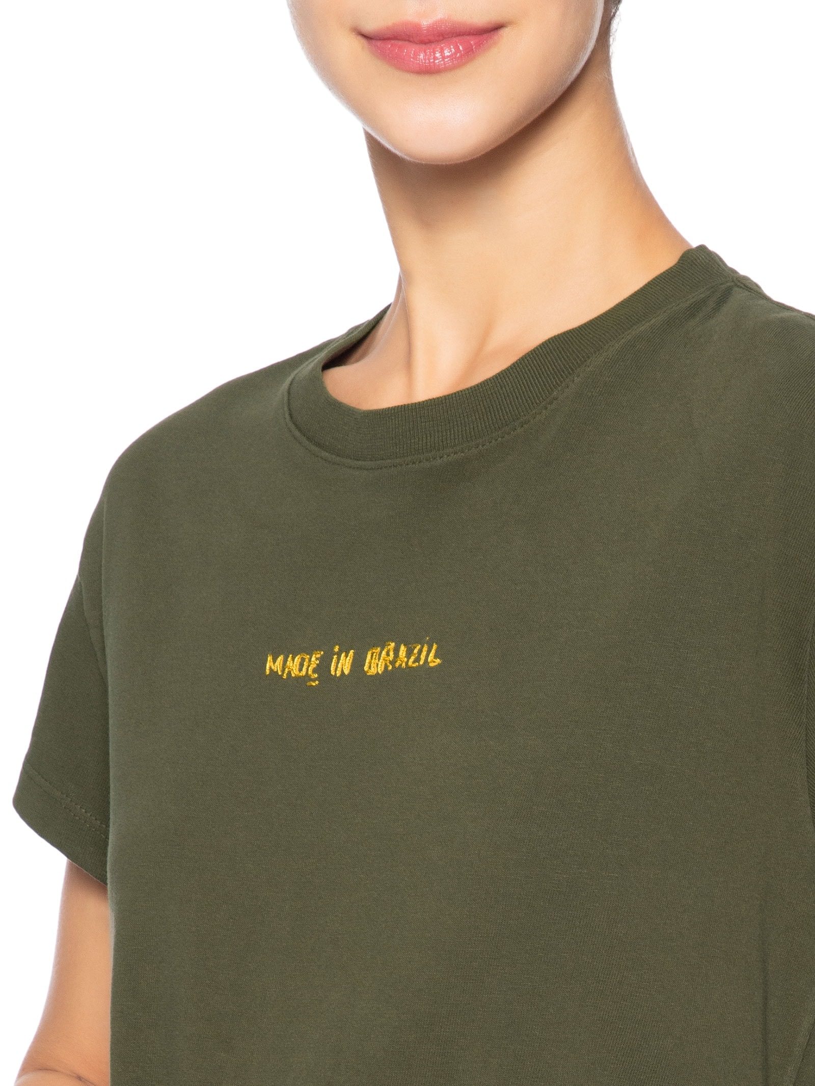 Camiseta Feminina Made In Brazil Bordado Verde Osklen