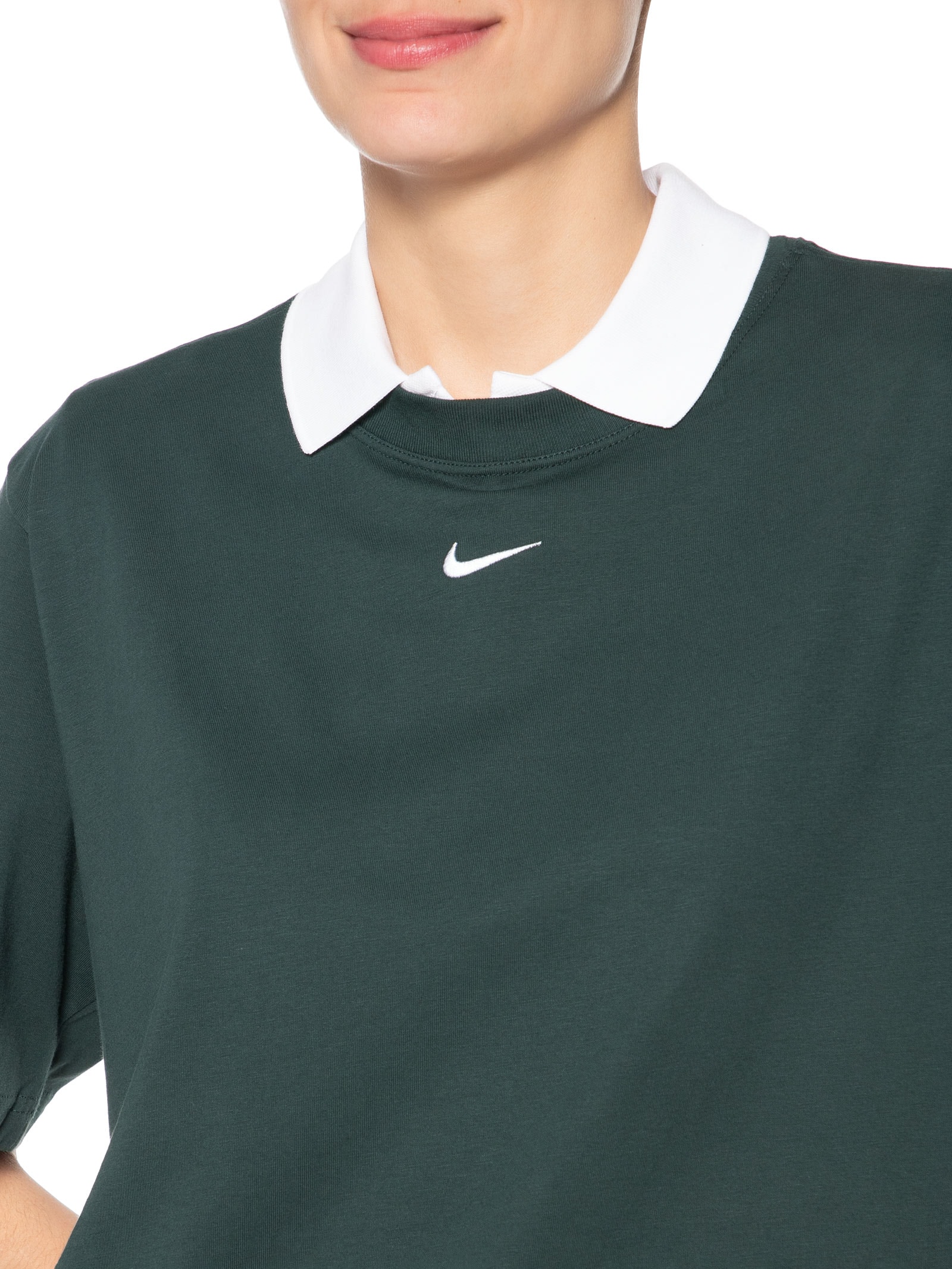 Camiseta Feminina Manga Curta Nsw Tee Essential Verde Nike