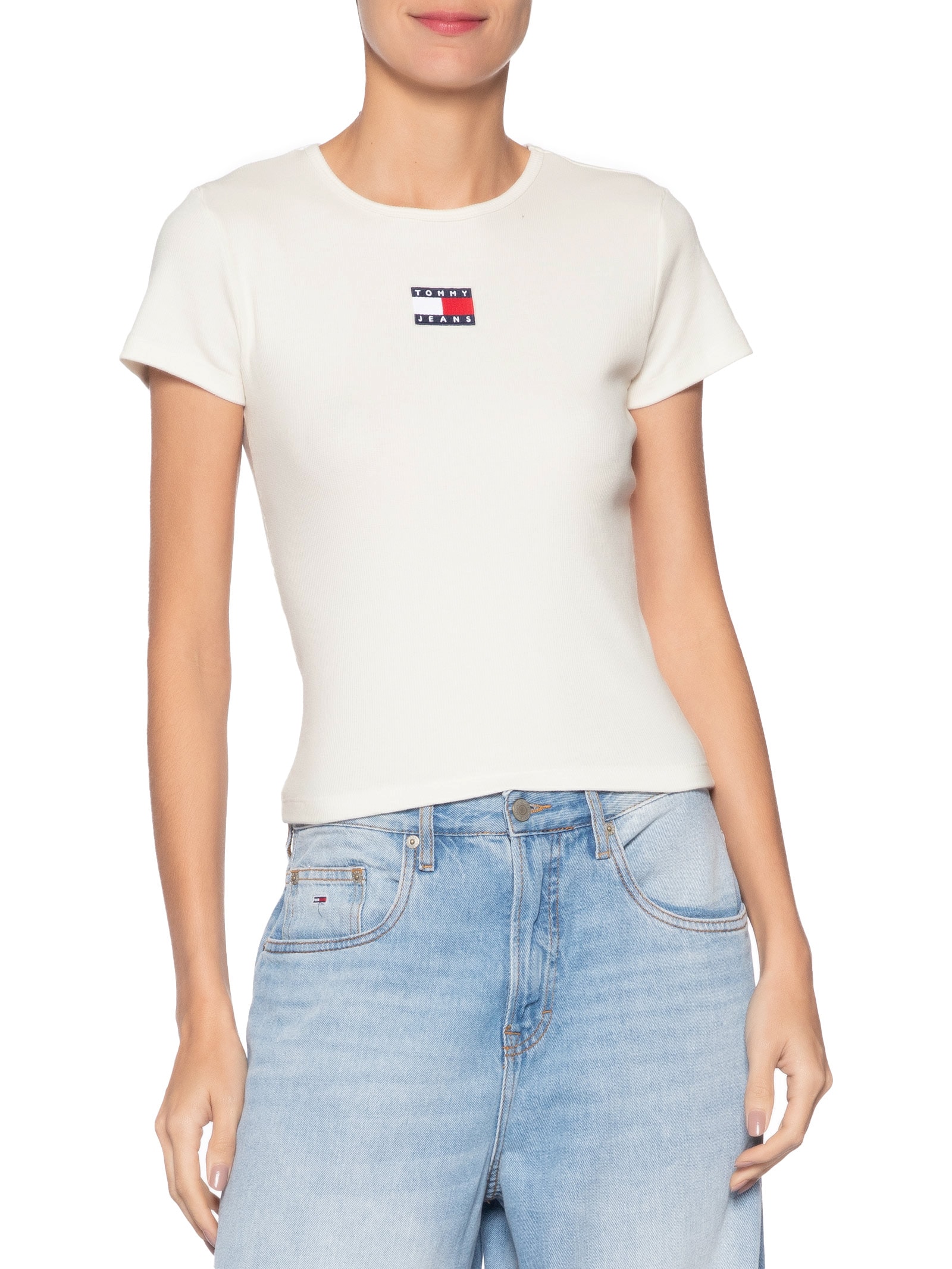 Camiseta Feminina Manga Curta Slim Badge Rib Tee Off White Tommy Jeans