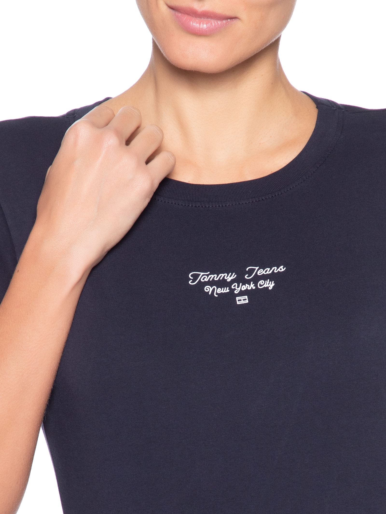 Camiseta Feminina Manga Curta Slim Ess Logo Azul Tommy Jeans