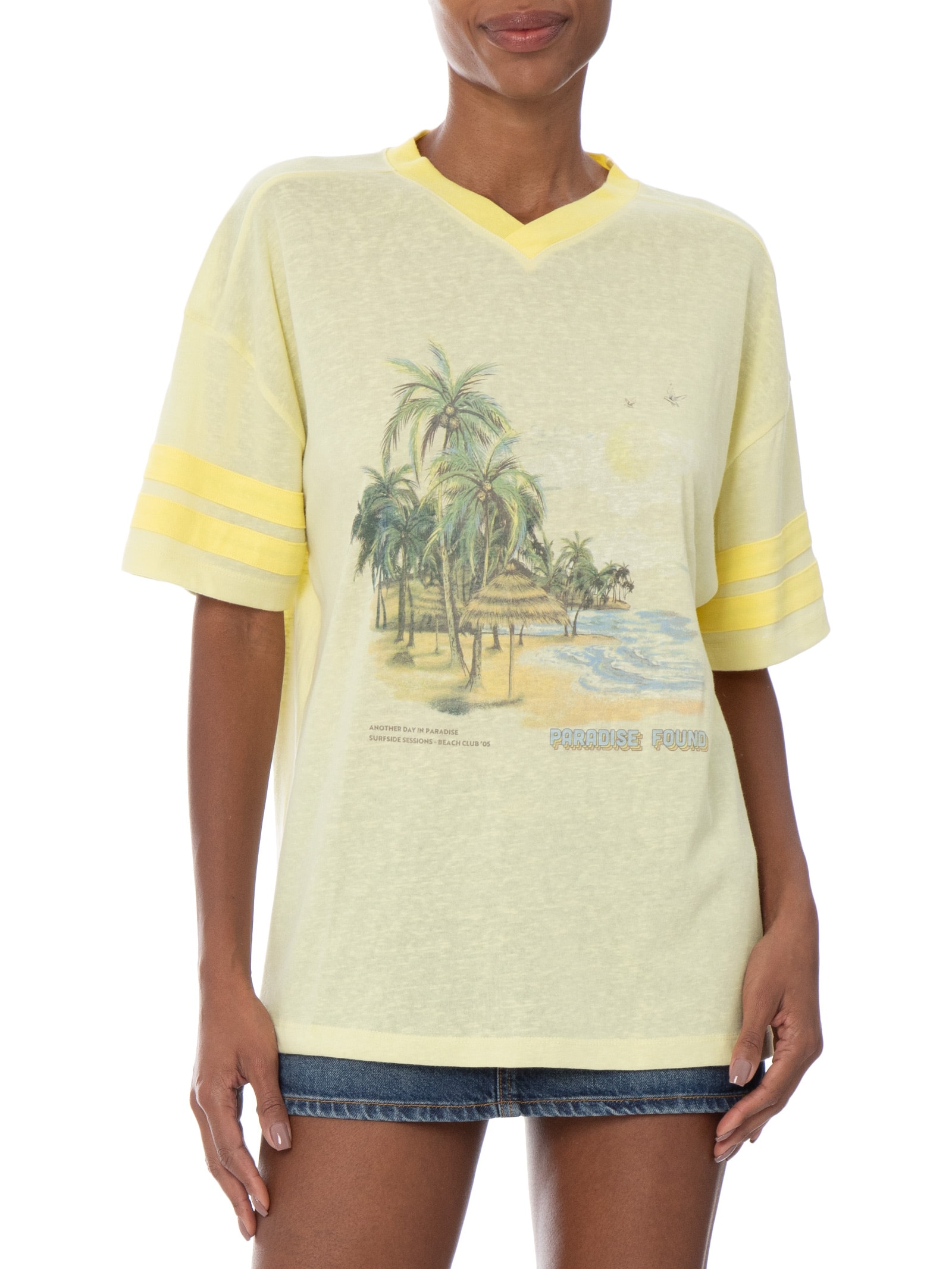 Camiseta Feminina Manga Curta V Neck Vacay Graphic Tee Amarelo Cotton On