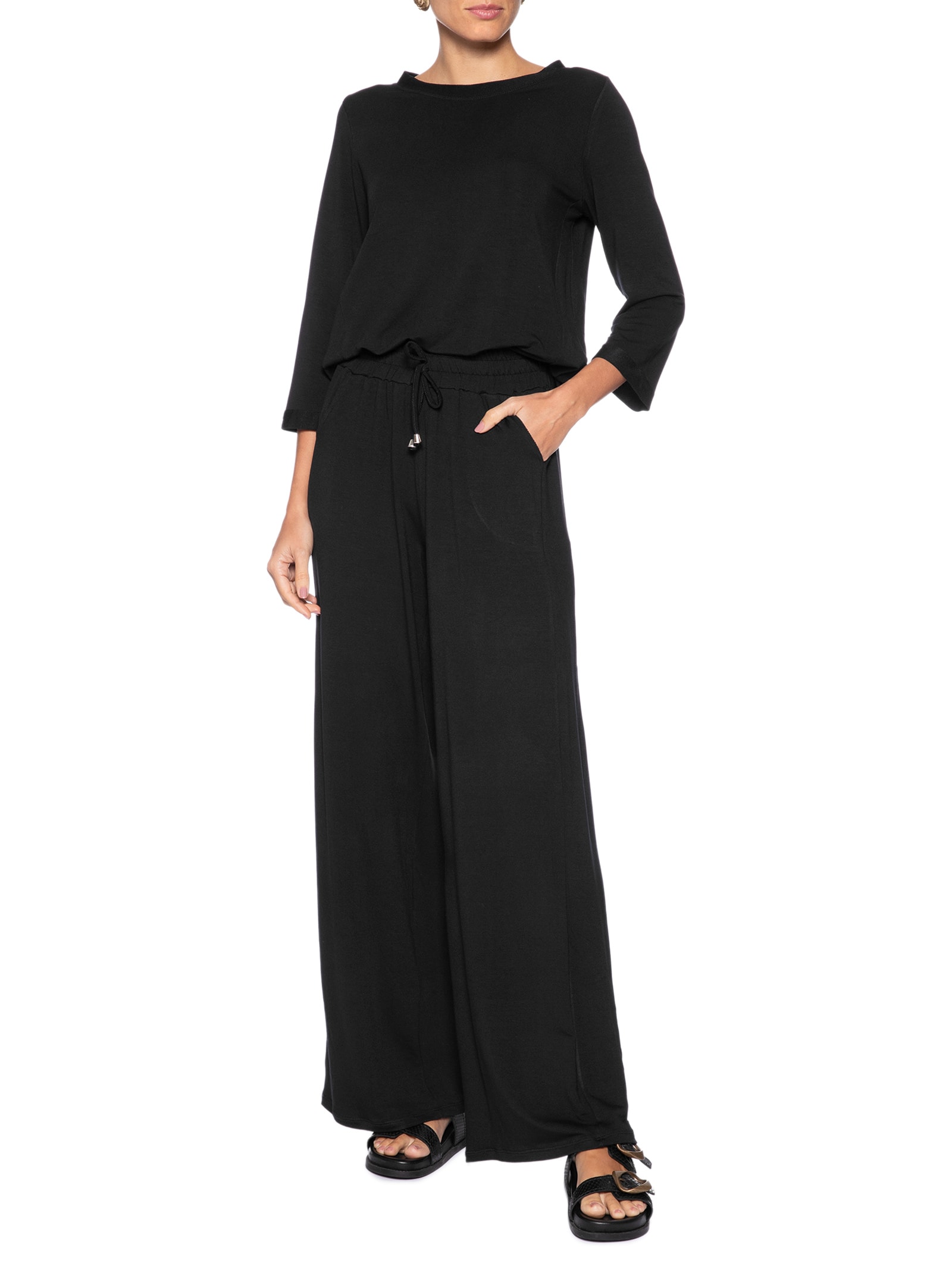 Camiseta Feminina Manga Três Quartos – Preto Basiq