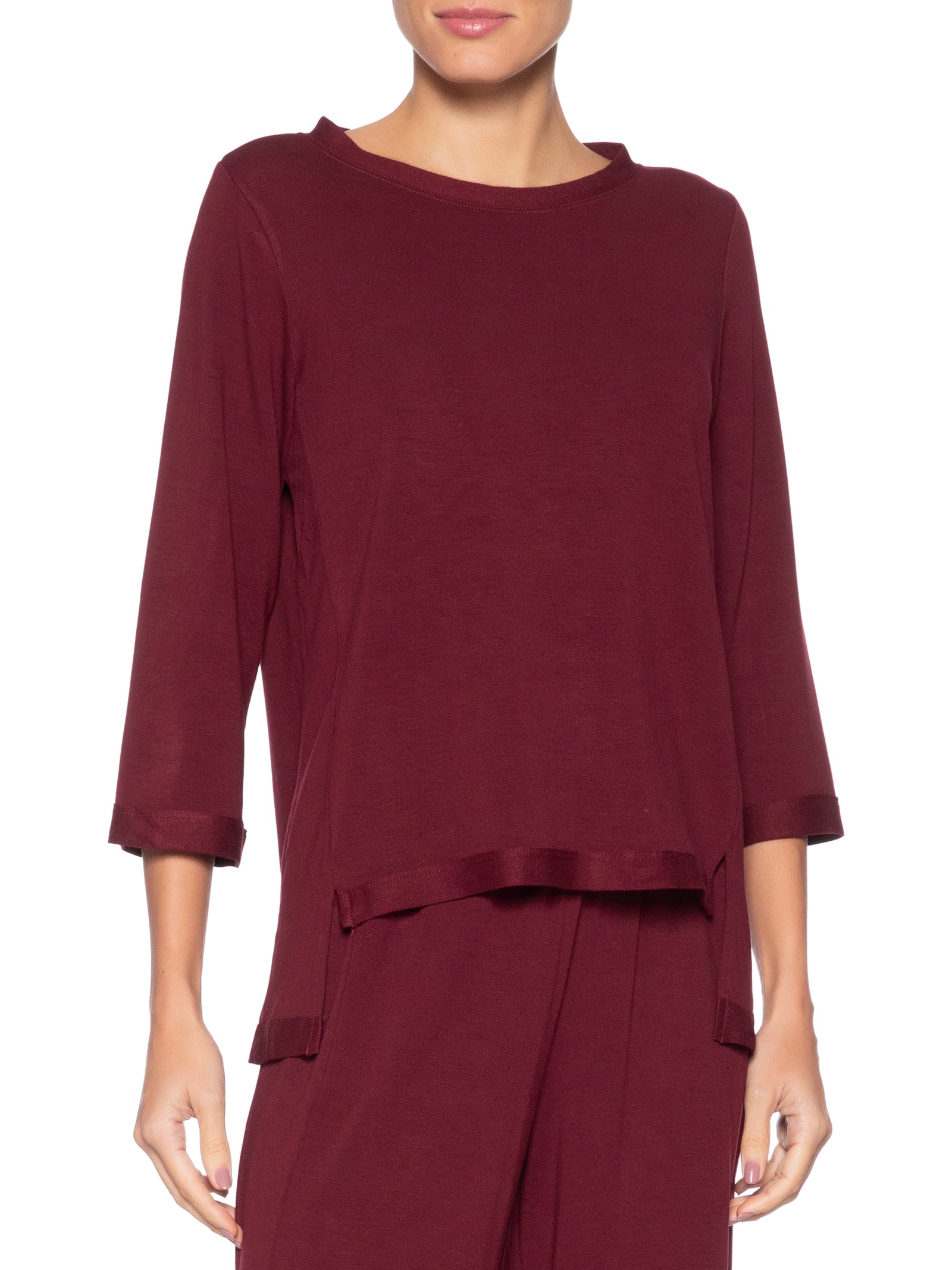 Camiseta Feminina Manga Três Quartos – Vermelho Basiq