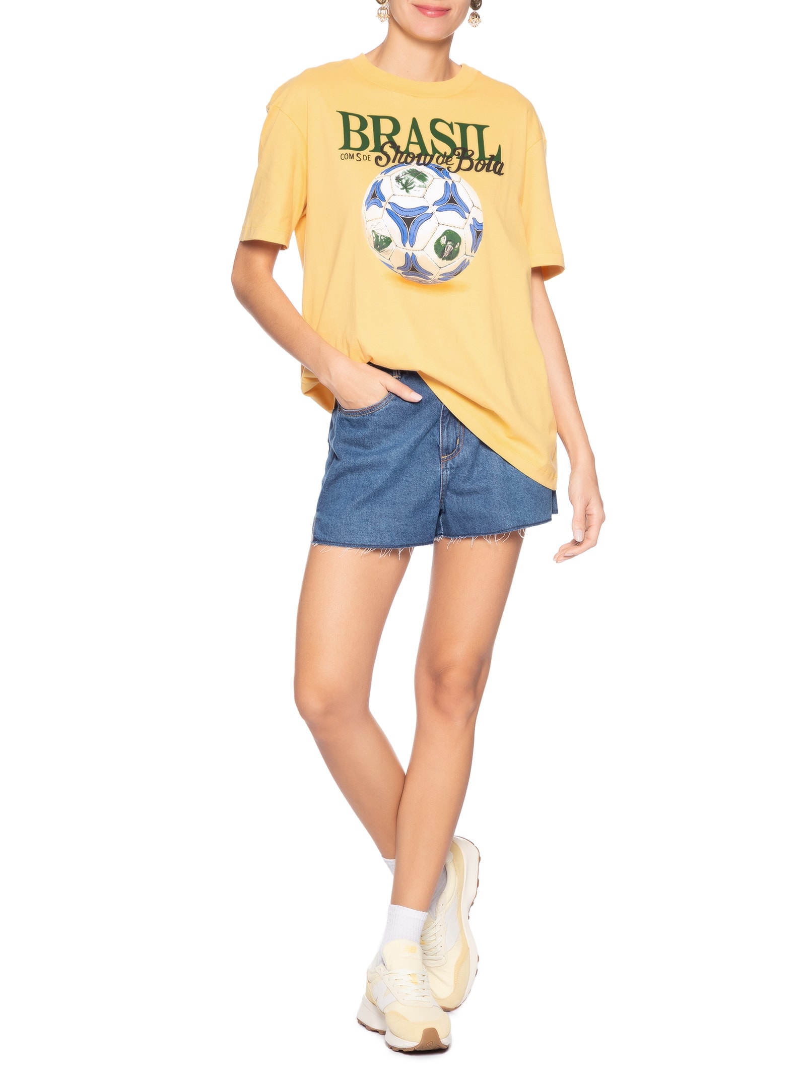 Camiseta Feminina Média Show De Bola Amarelo Farm