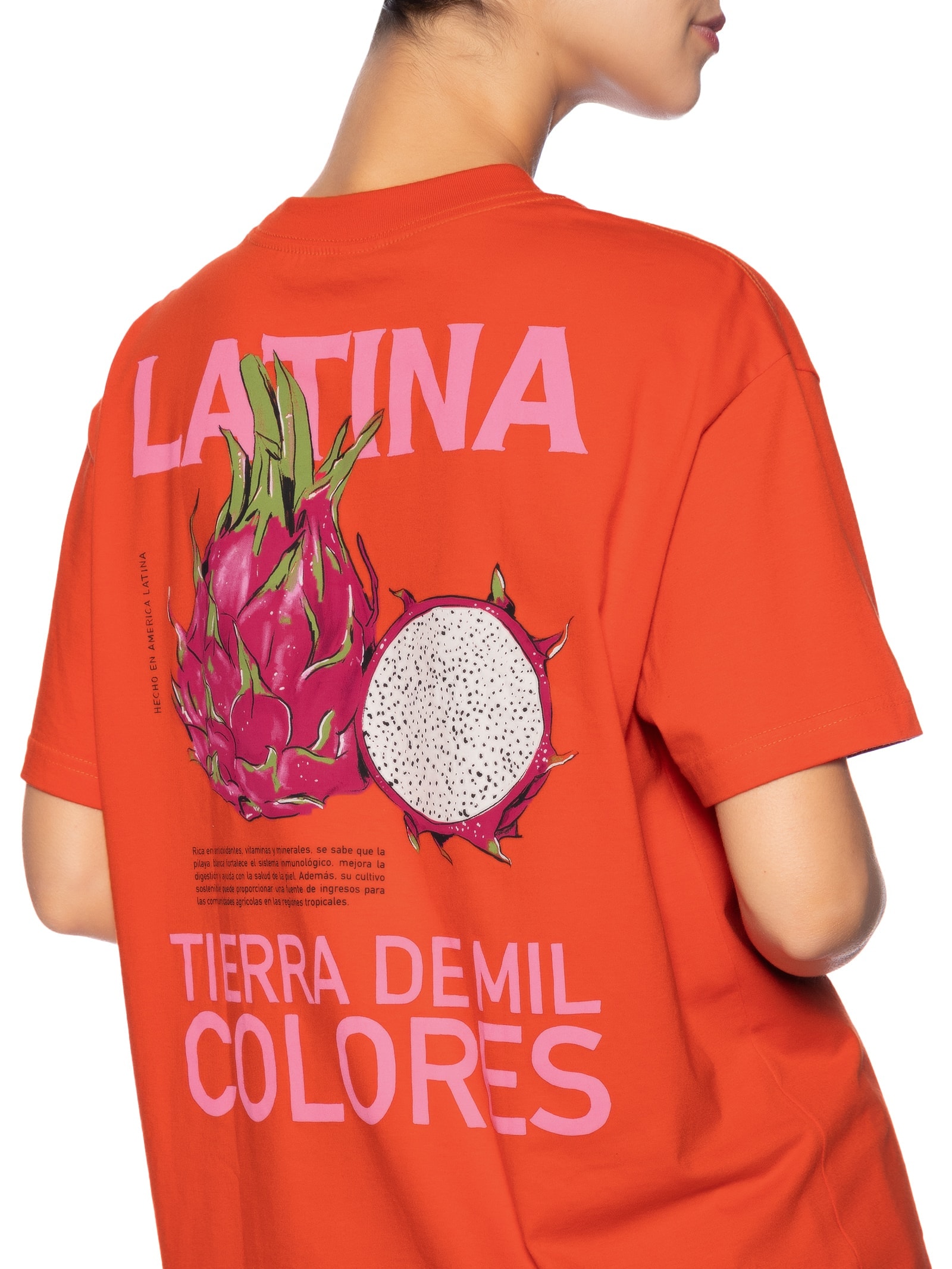 Camiseta Feminina Média Tierra De Mil Colores Vermelho Farm