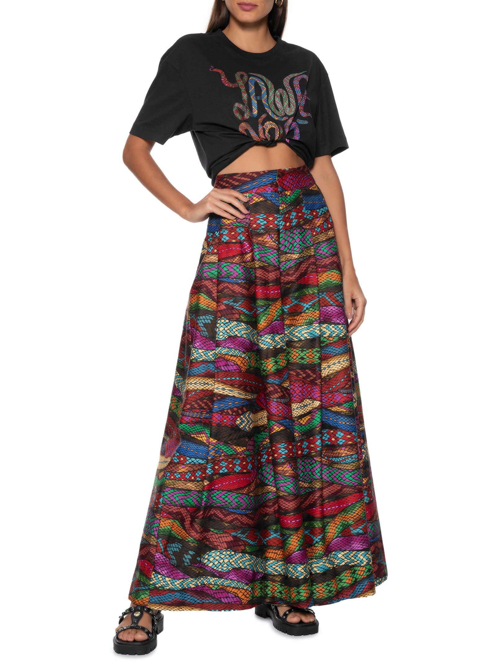 Camiseta Feminina Média Yawanawa Preto Farm