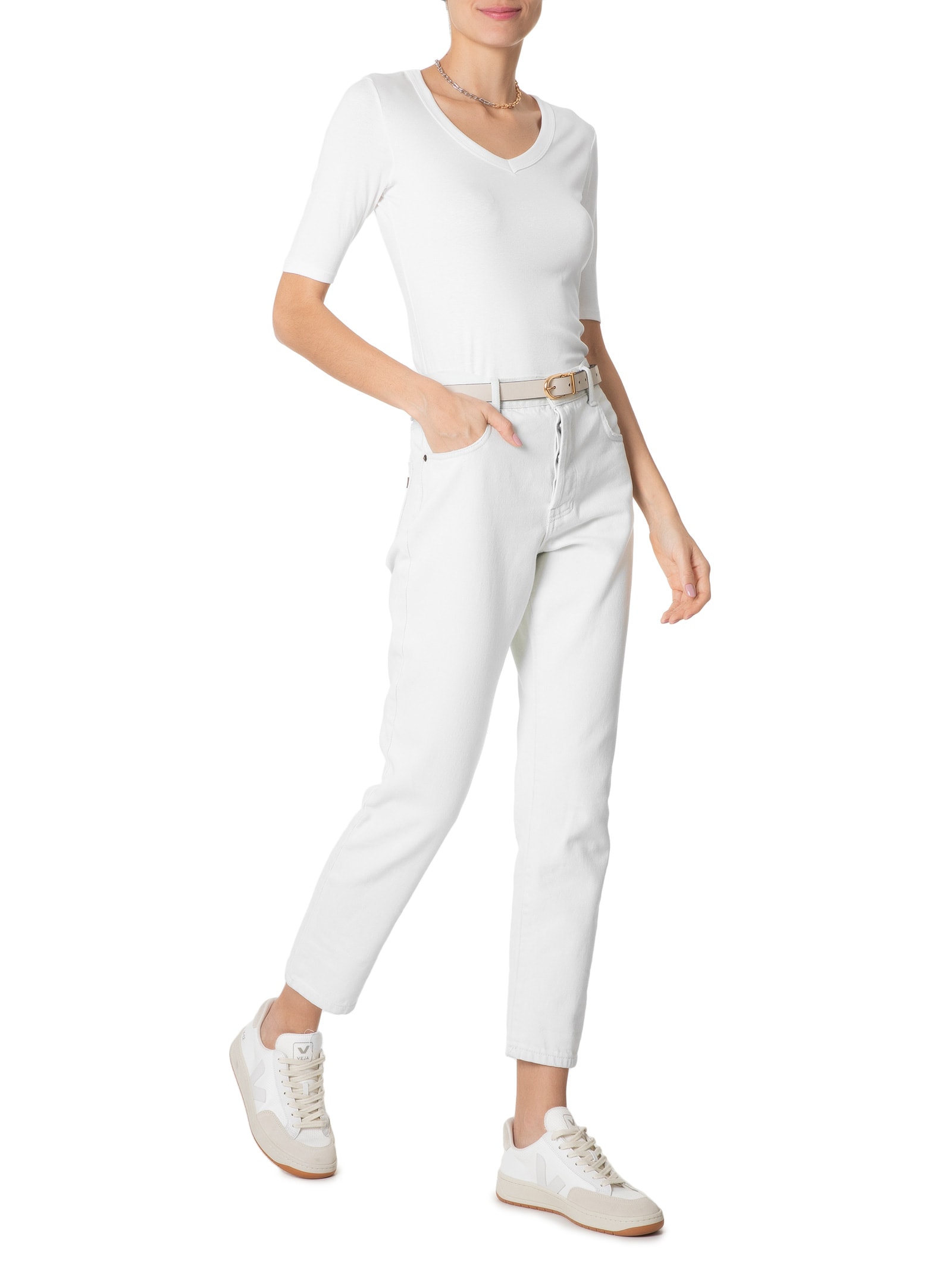 Camiseta Feminina Meia Manga Decote V Branco Basiq