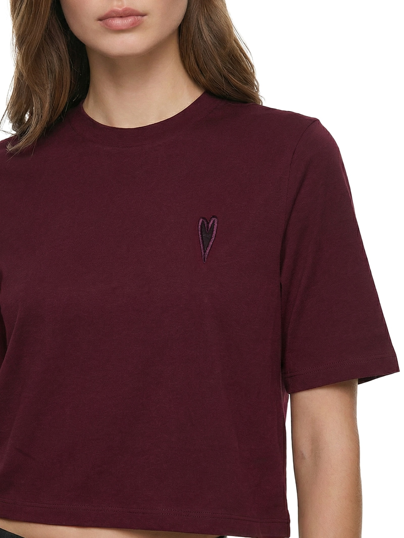 Camiseta Feminina Oversized Com Bordado Vermelho My Favorite