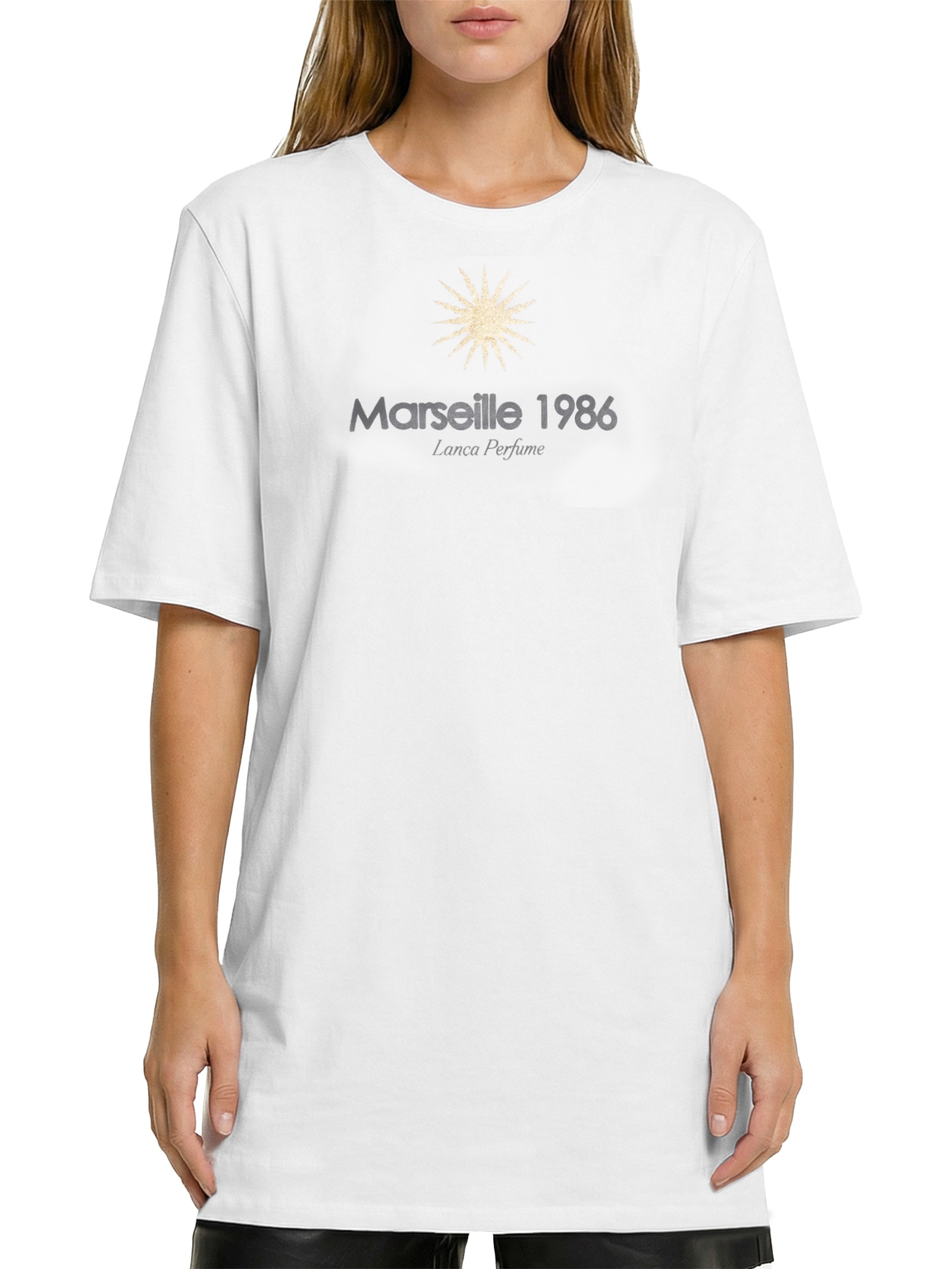 Camiseta Feminina Oversized Manga Média Branco Lança Perfume