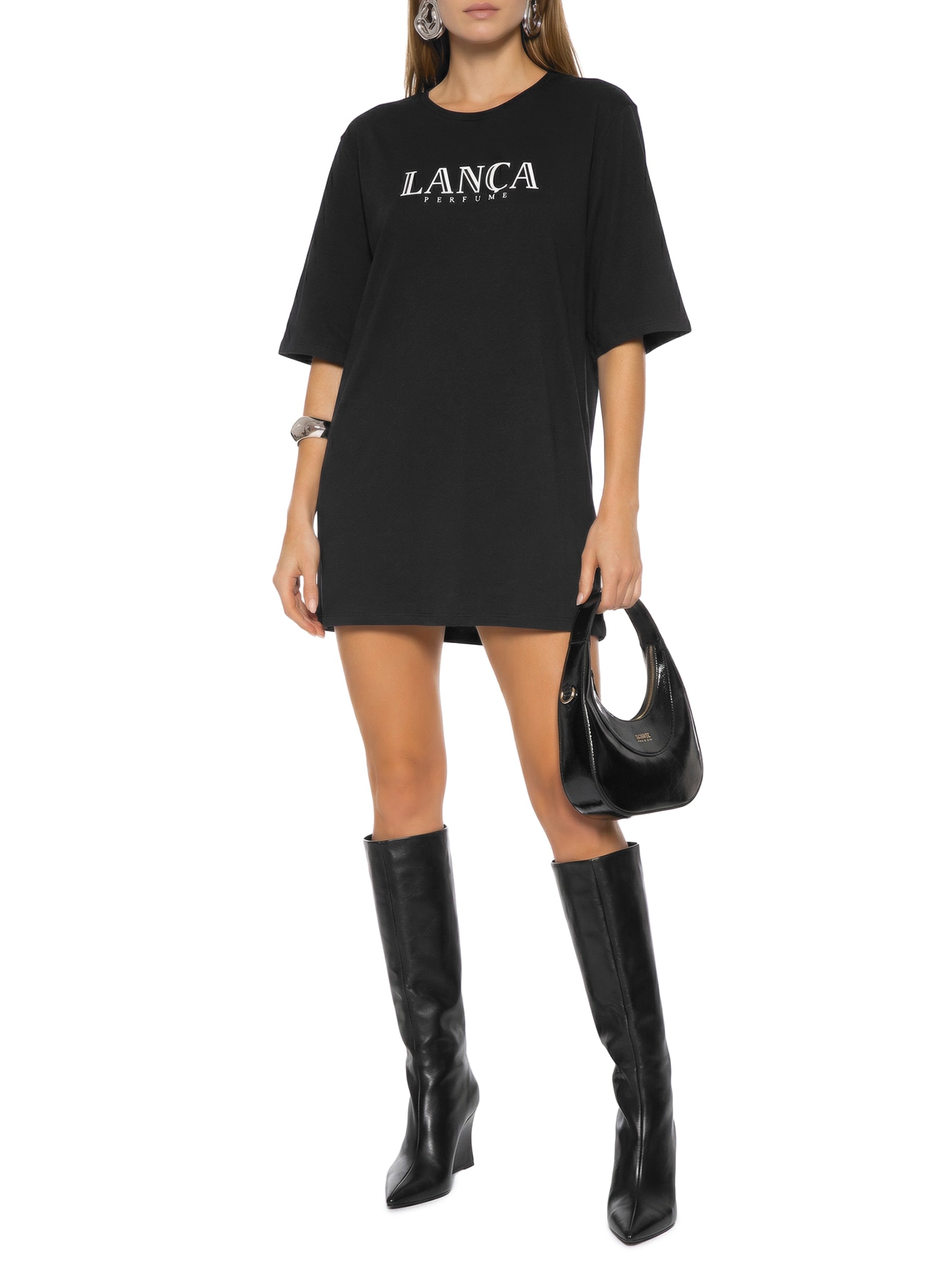 Camiseta Feminina Oversized Manga Média Preto Lança Perfume