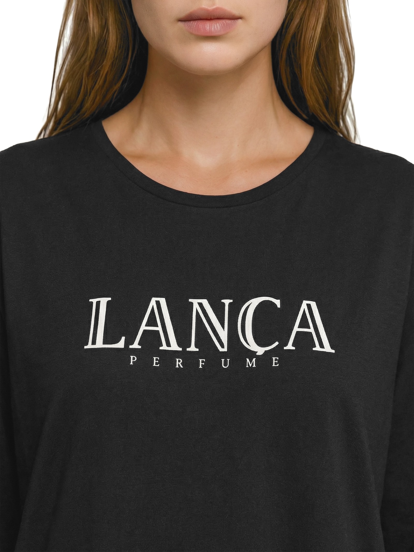 Camiseta Feminina Oversized Manga Média Preto Lança Perfume