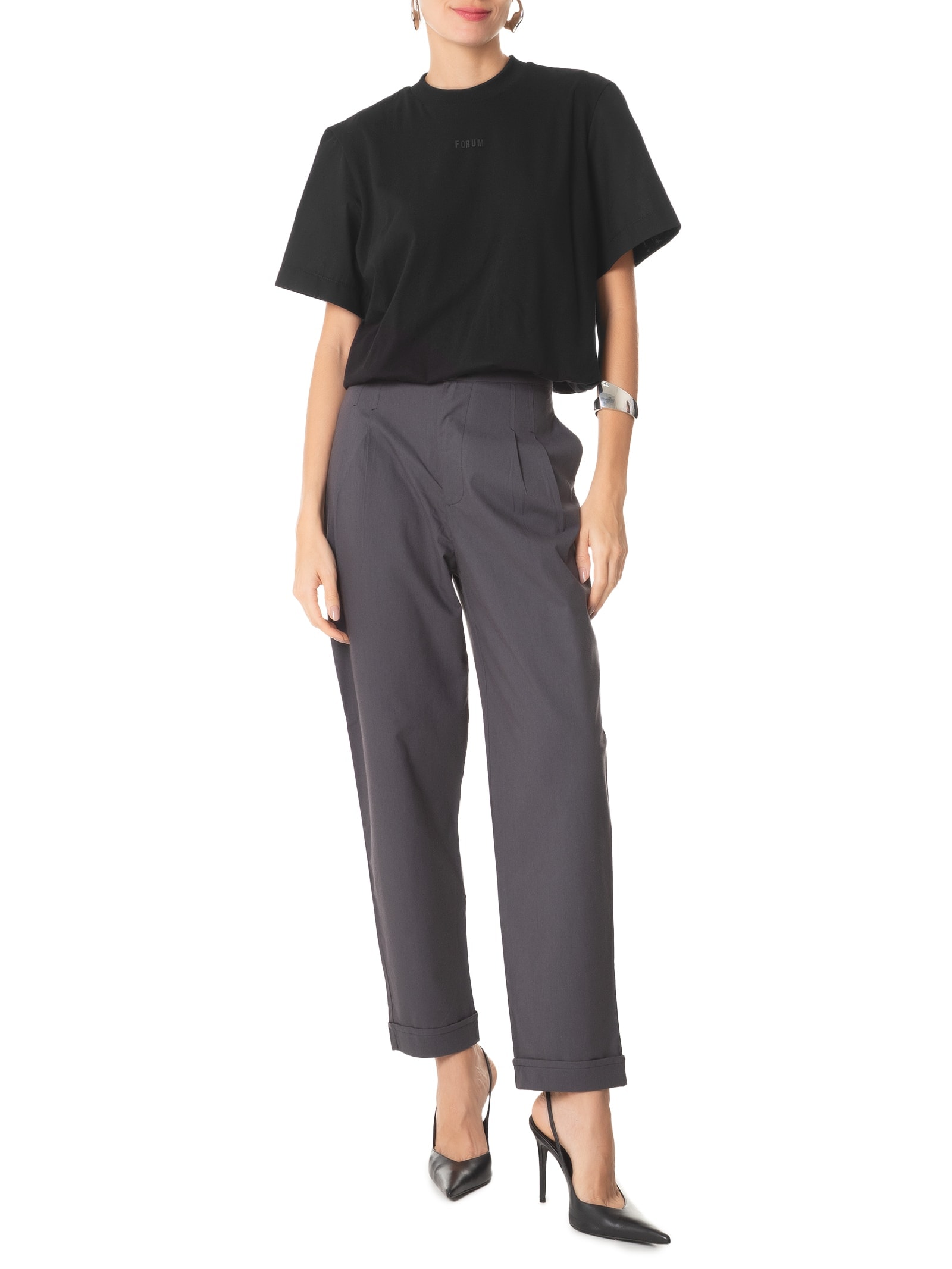 Camiseta Feminina Preto Forum