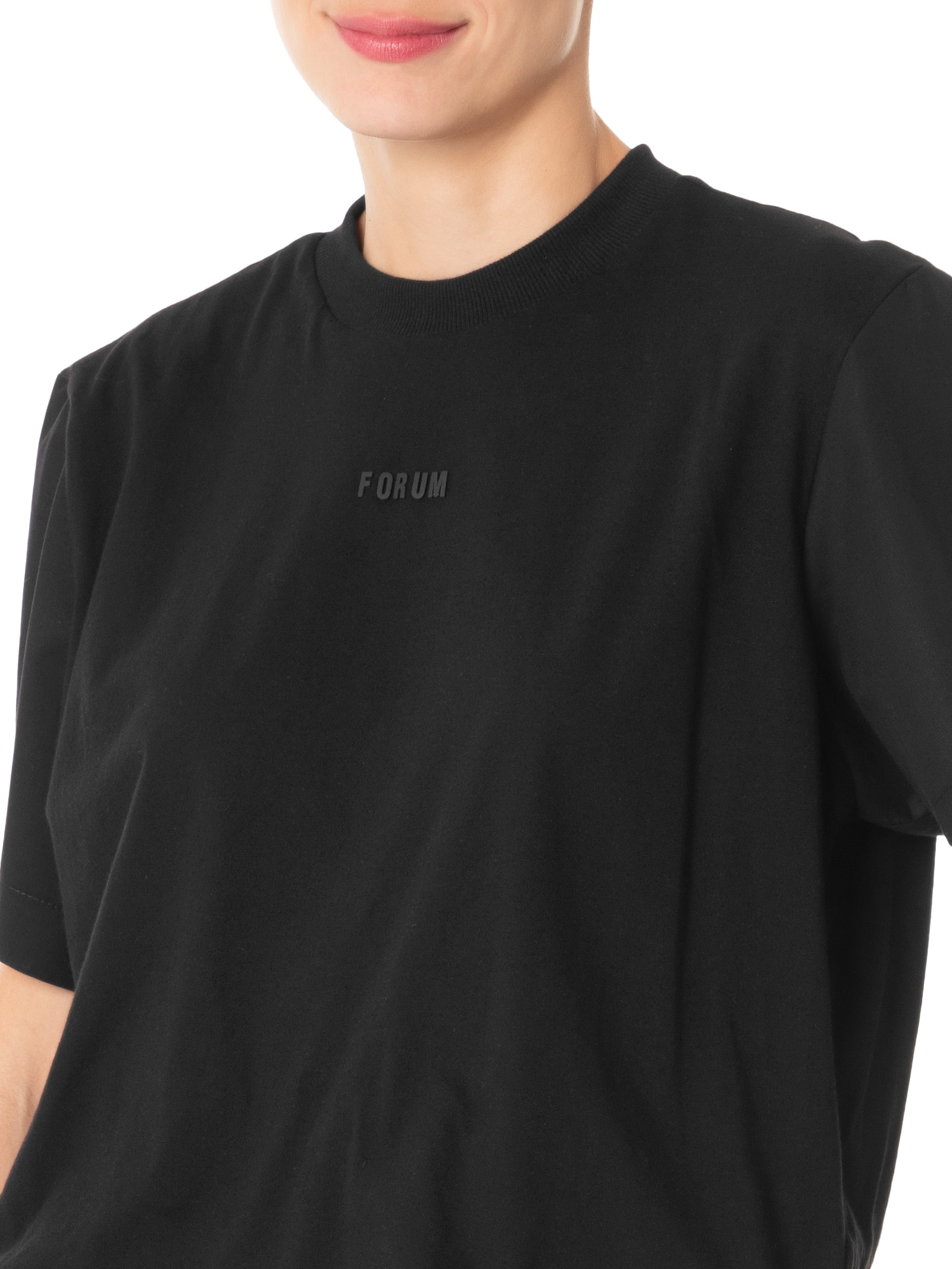 Camiseta Feminina Preto Forum
