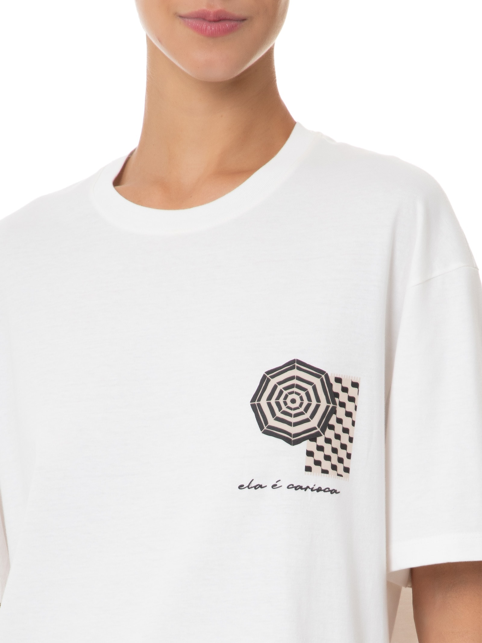 Camiseta Feminina Silk Ela É Carioca Off White Dress To