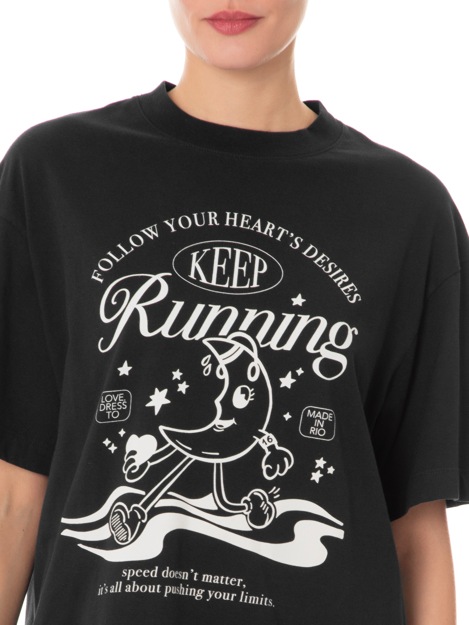 Camiseta Feminina Silk Keep Running Preto Love Dress