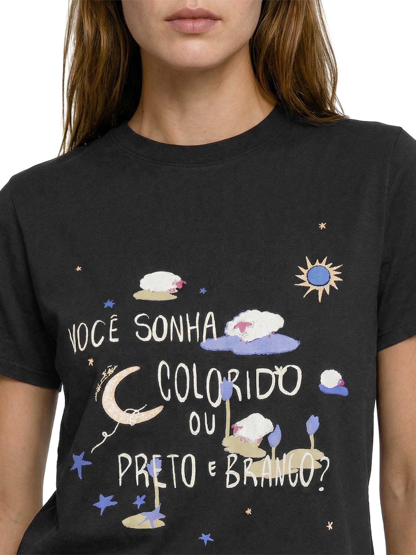 Camiseta Feminina Slim Bordada Sonho Colorido Preto Cantão