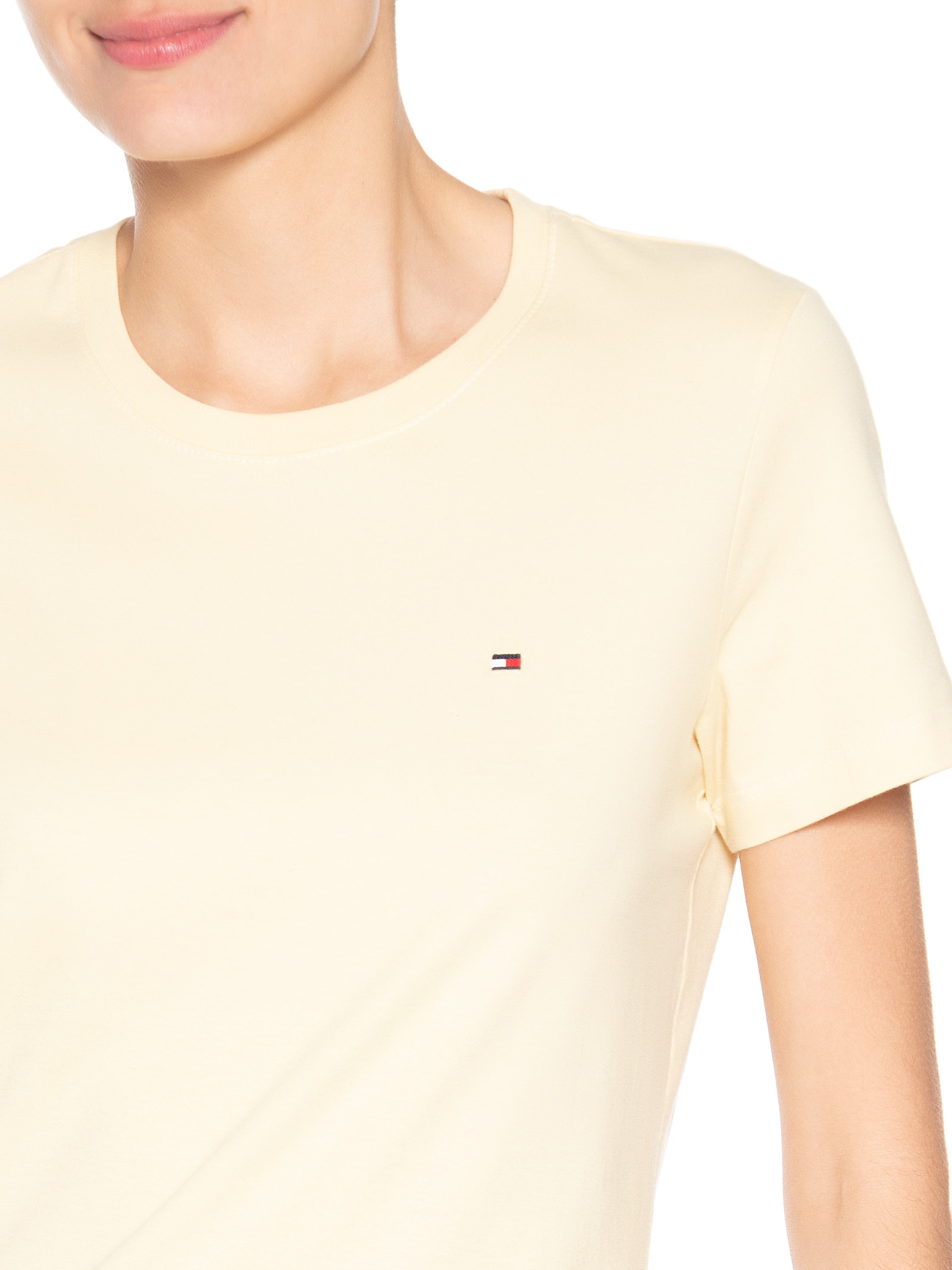 ?Camiseta Feminina Slim Cody C-NK SS Amarelo Tommy Hilfiger