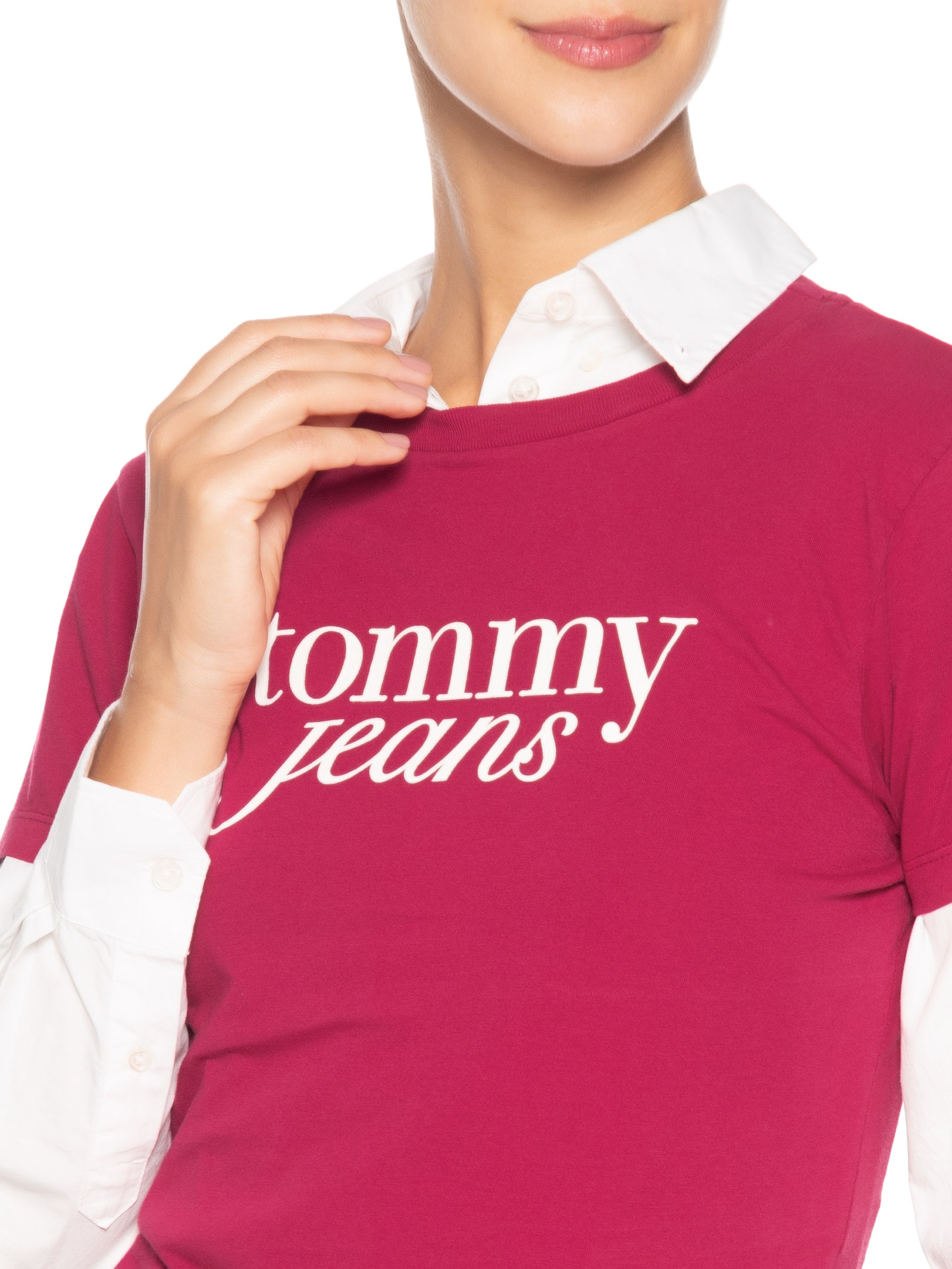 ?Camiseta Feminina Slim Essential Logo Tee Ext Rosa Tommy Jeans