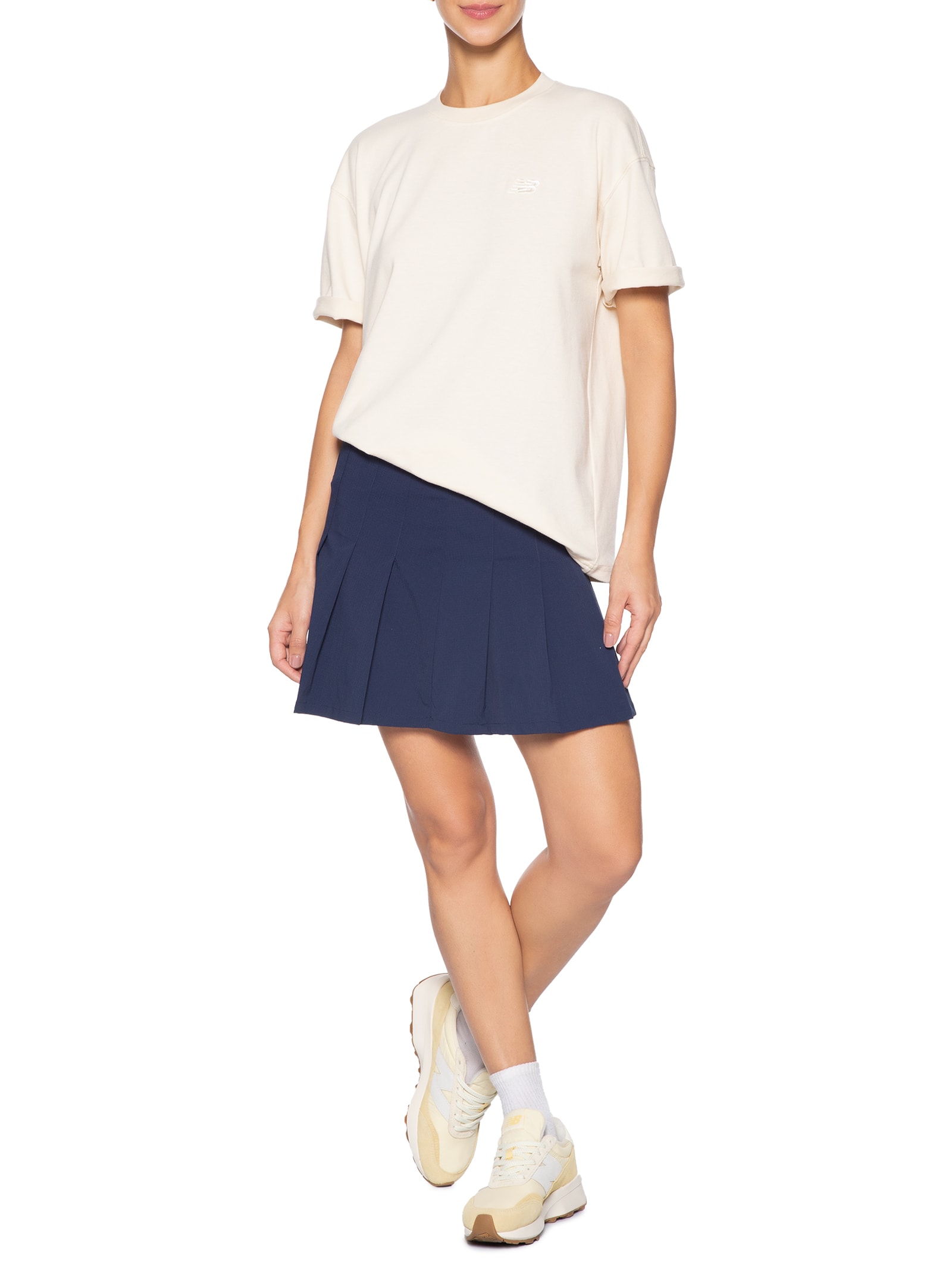 Camiseta Feminina Small Logo Over Bege New Balance