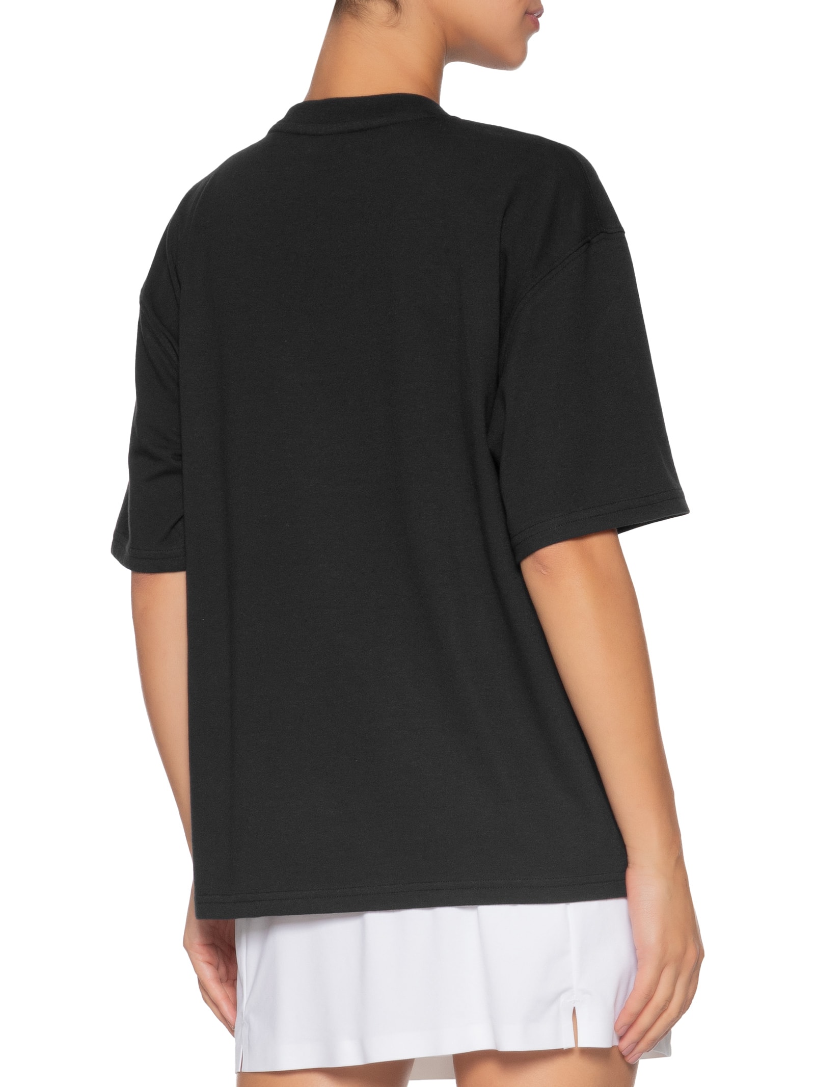 Camiseta Feminina Small Logo Over Preto New Balance