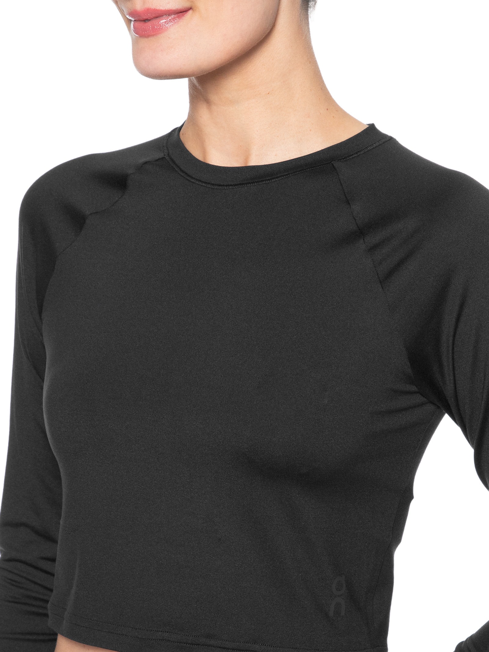 Camiseta Feminina Studio Long-T Crop Preto On Running