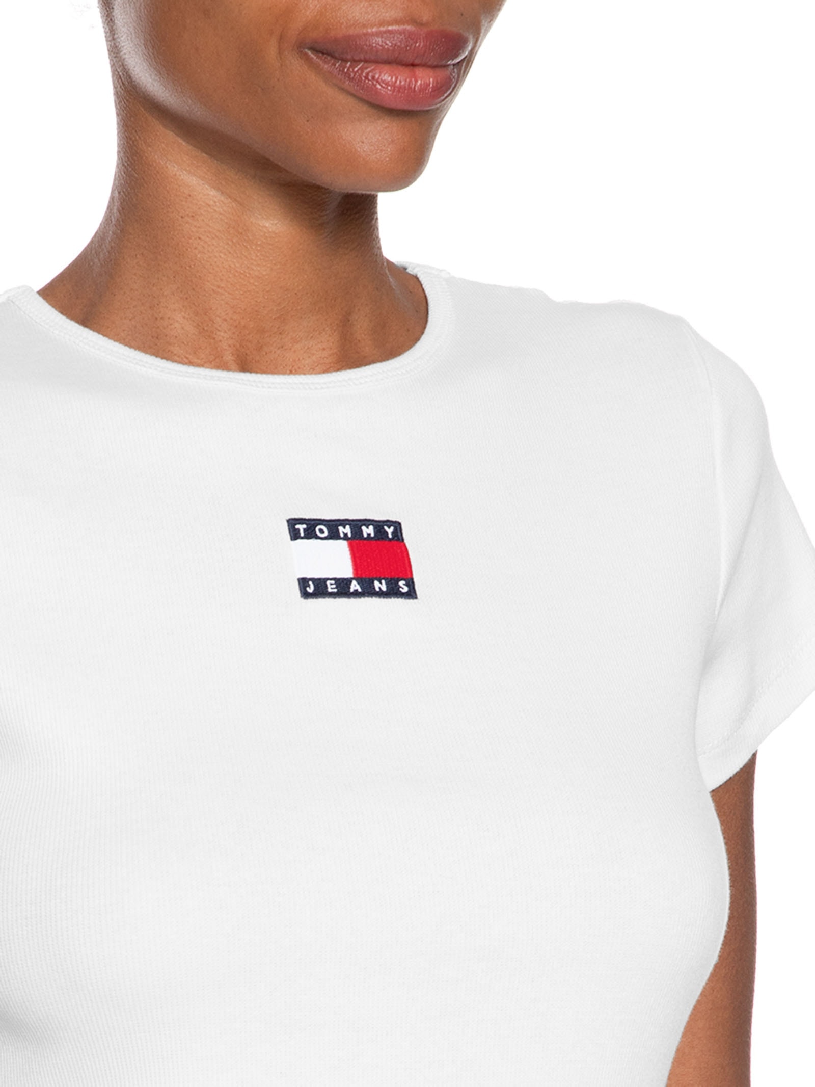 Camiseta Feminina Tjw Slim Badge Rib Tee Branco Tommy Jeans