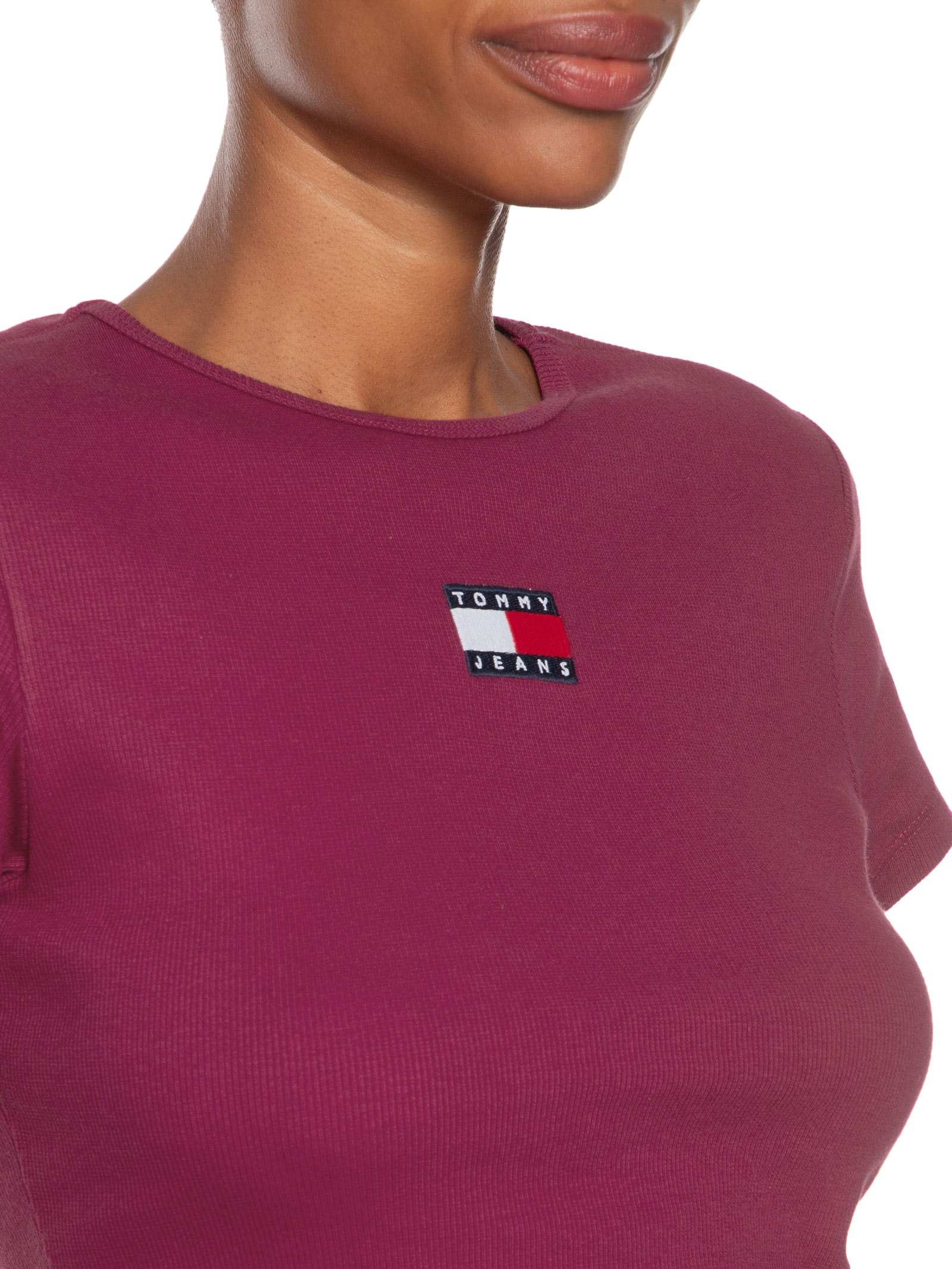 Camiseta Feminina Tjw Slim Badge Rib Tee Rosa Tommy Jeans