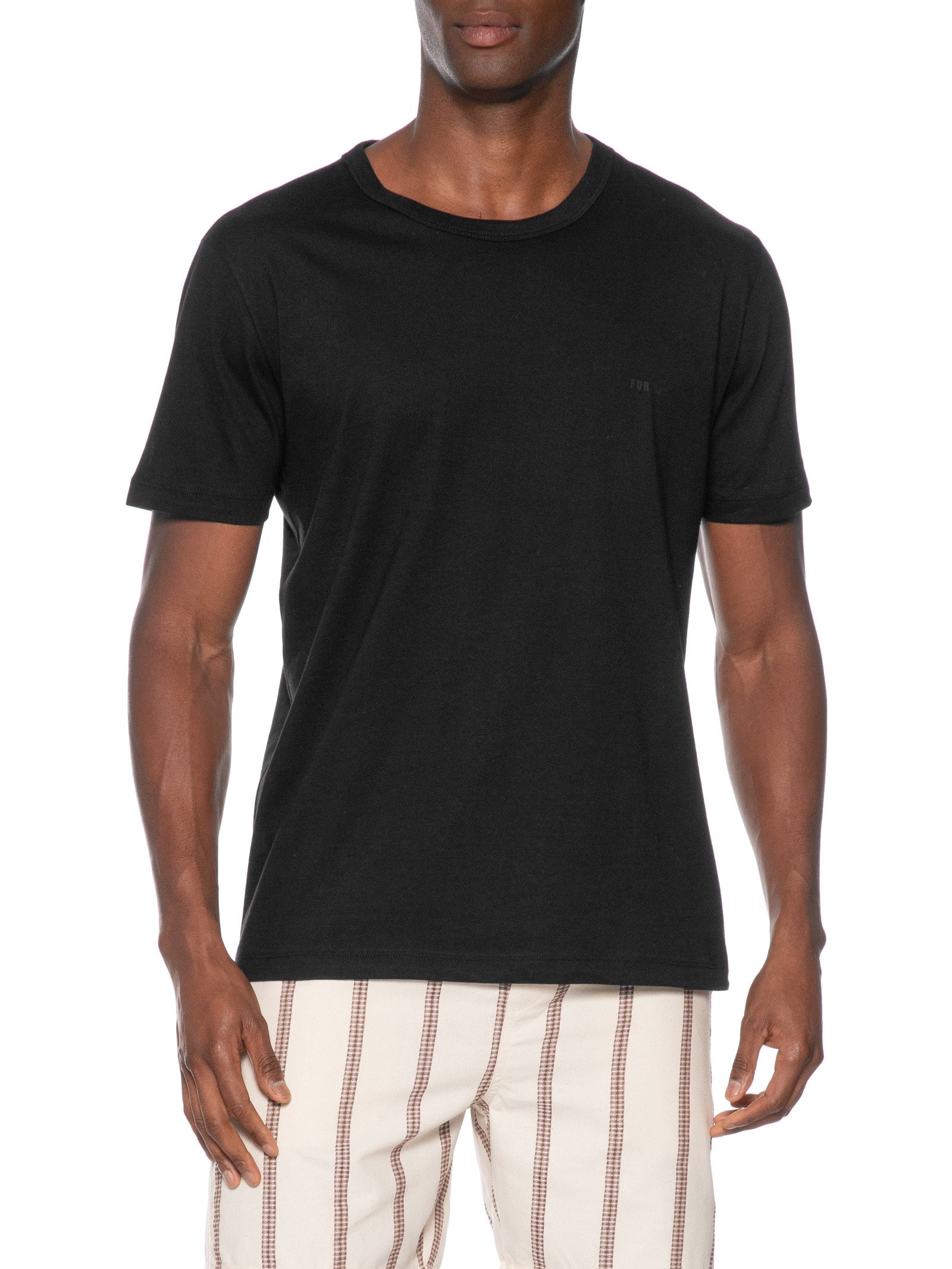 Camiseta Masculina Algodão Preto Forum