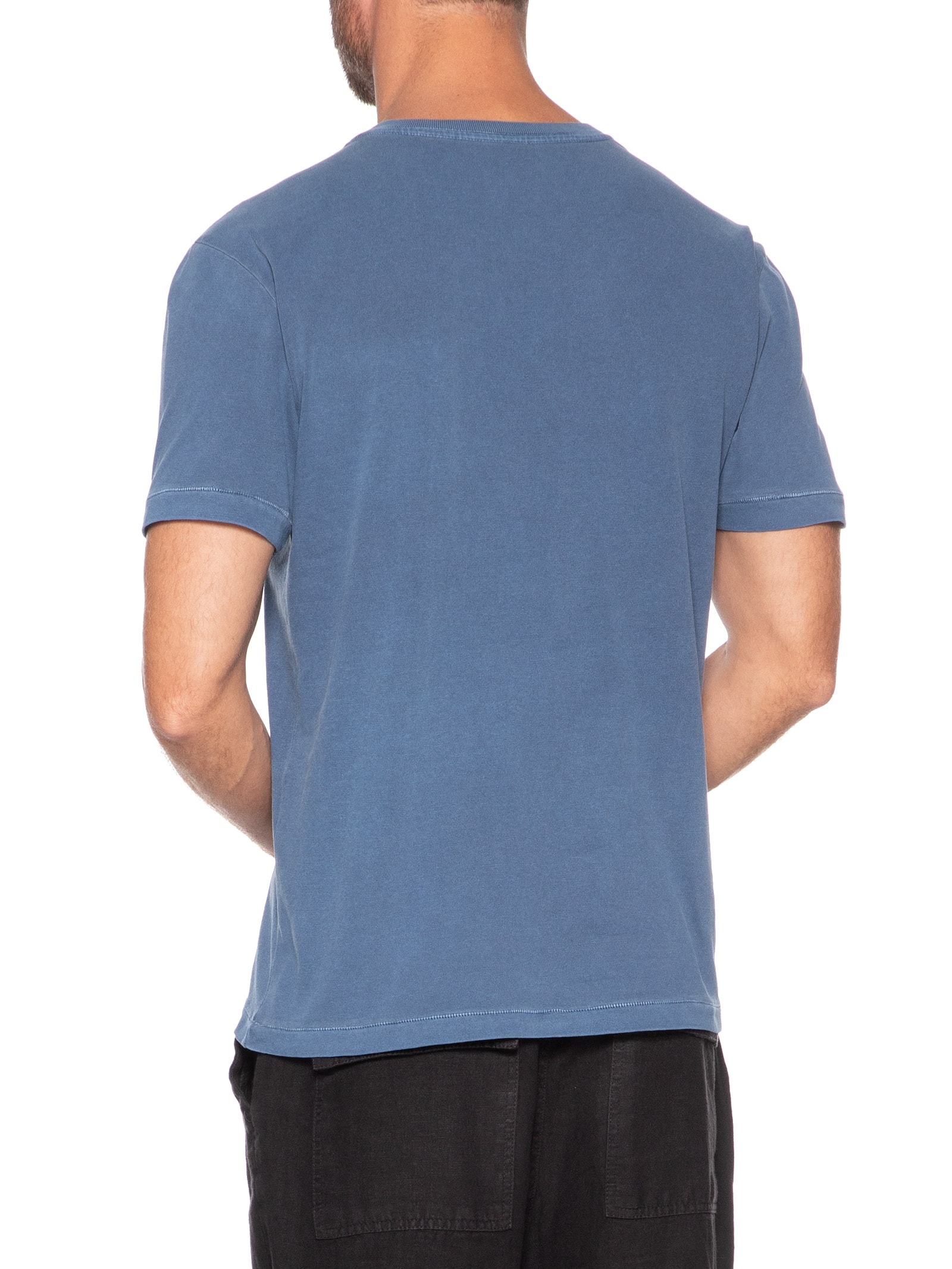 Camiseta Masculina Bolso Brasão Manga Curta Azul Osklen