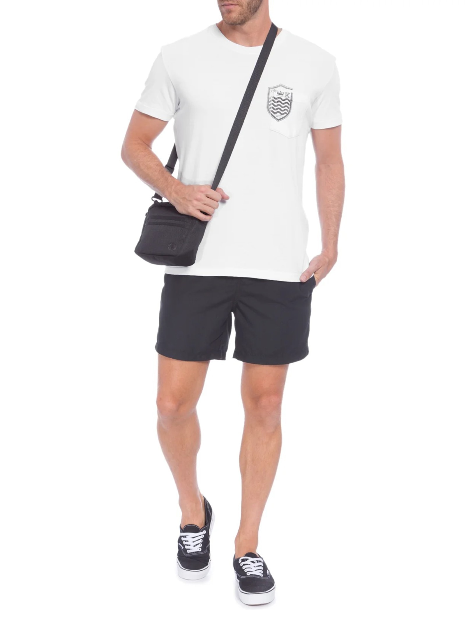 Camiseta Masculina Bolso Brasão Mc Branco Osklen