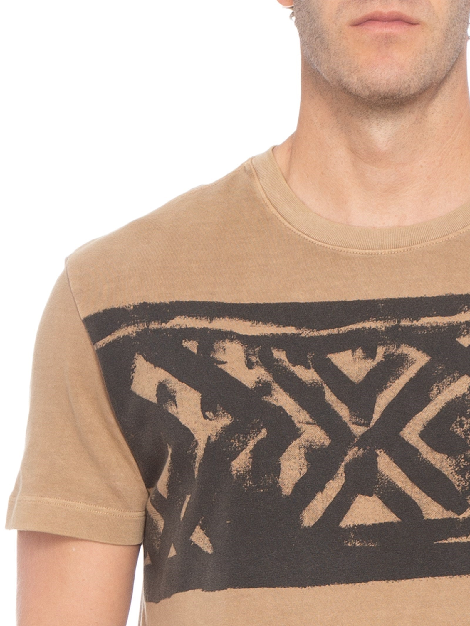 Camiseta Masculina Cestaria Marrom Osklen