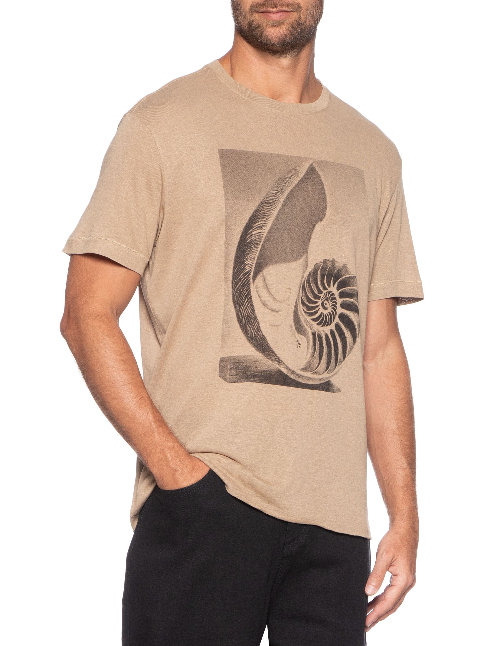 Camiseta Masculina Concha Caiçara Bege Osklen