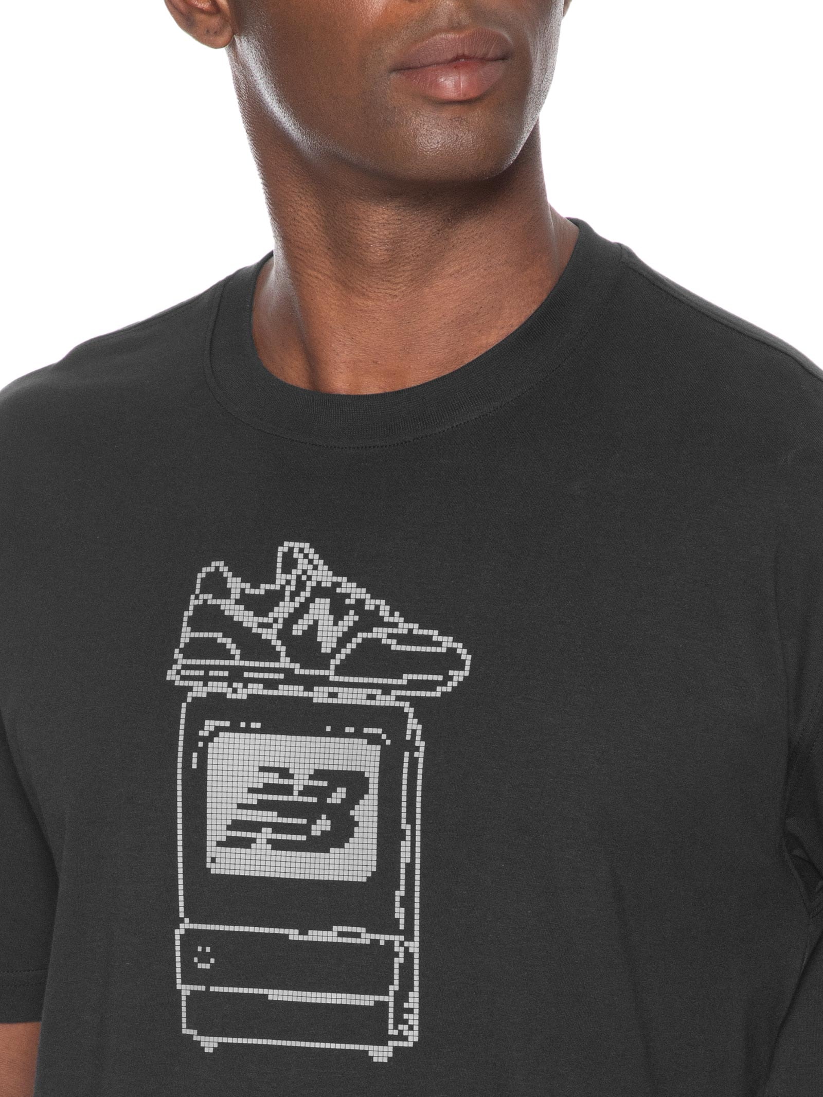 Camiseta Masculina Digitally Remastere Preto New Balance