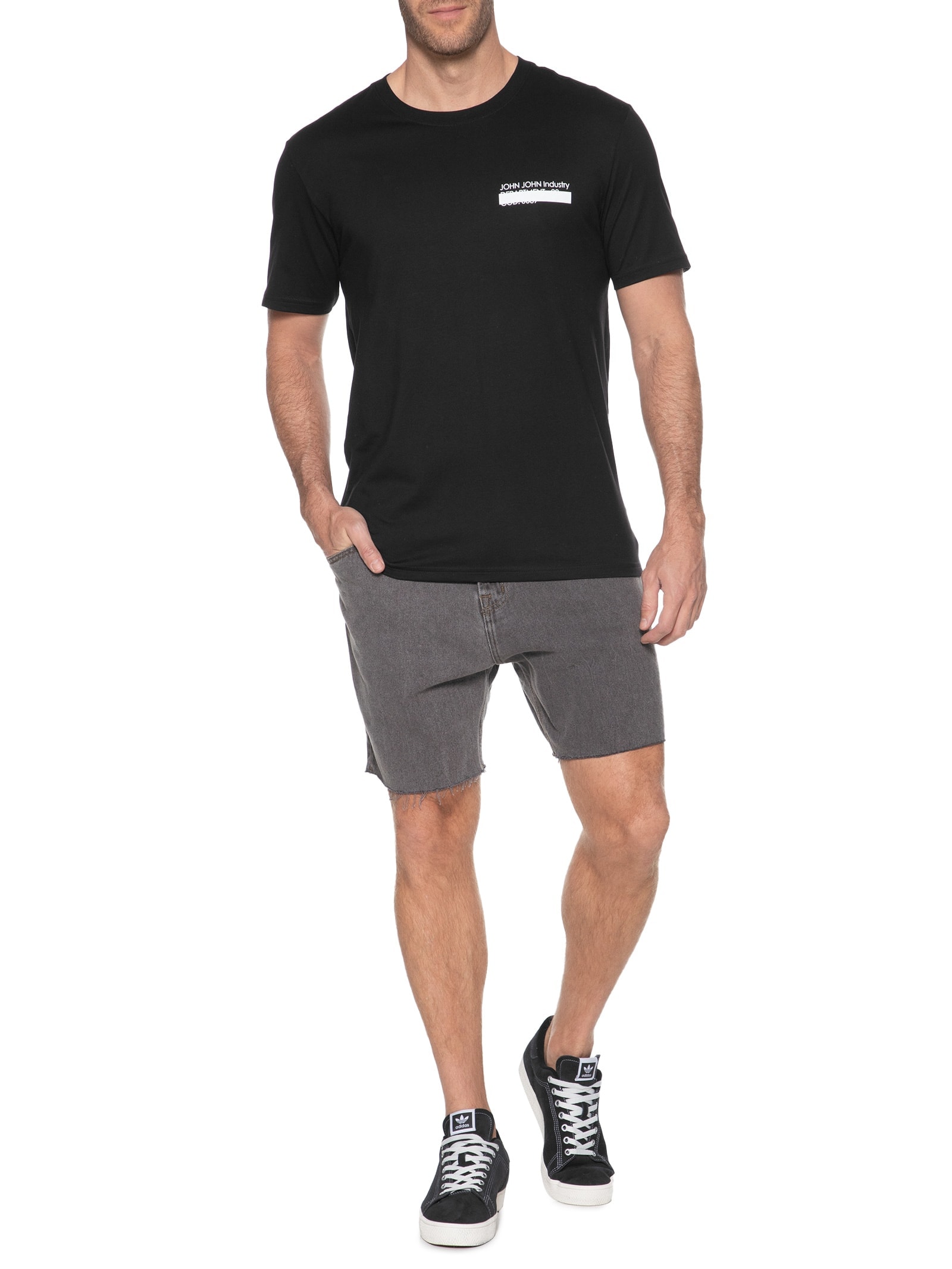 Camiseta Masculina Emboss Industry Black Preto John John