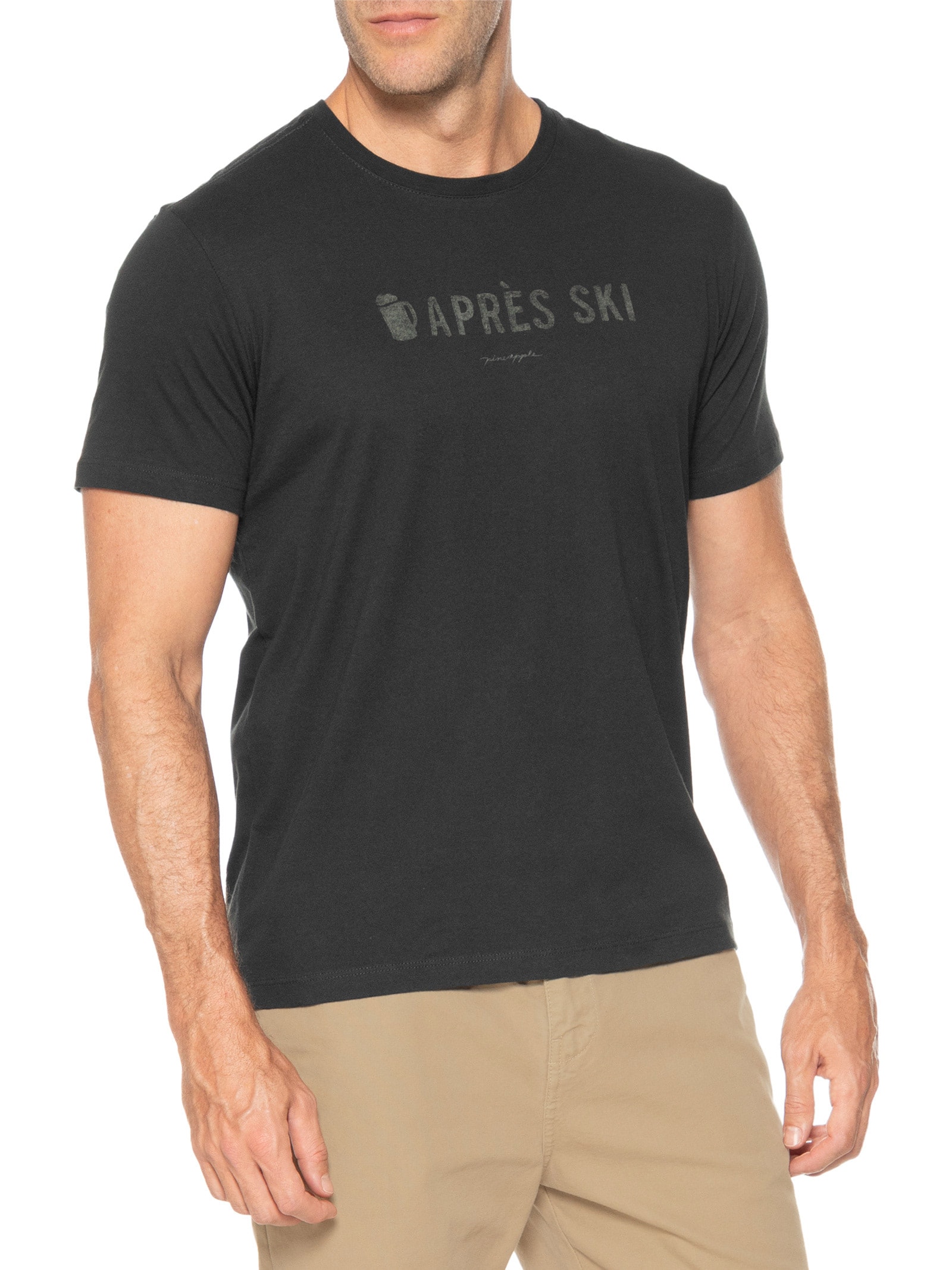 Camiseta Masculina Estampa Aprés Ski Preto Pineapple