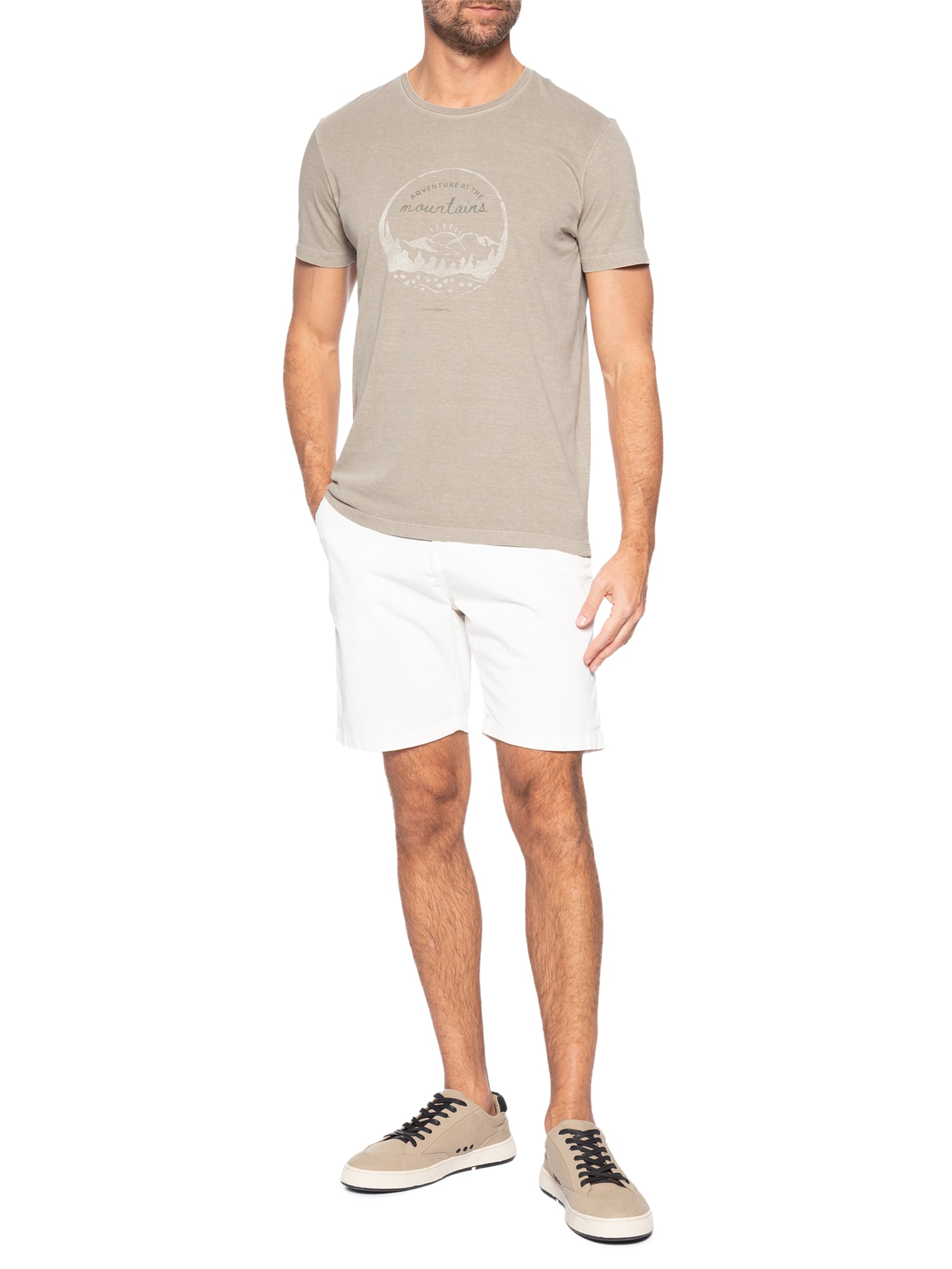 Camiseta Masculina Estampada Adventures Bege Pineapple