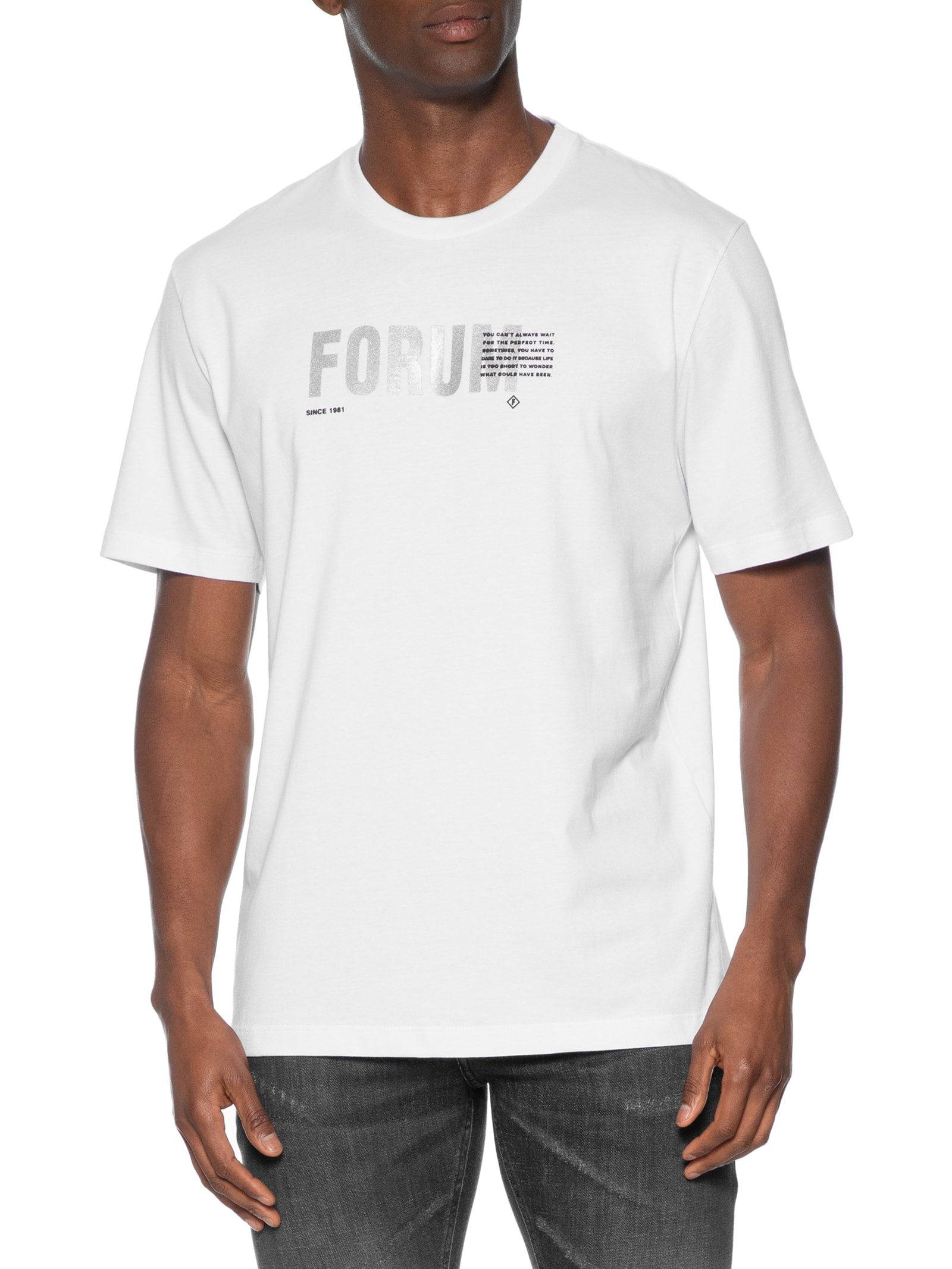 Camiseta Masculina Estampada Algodão Branco Forum
