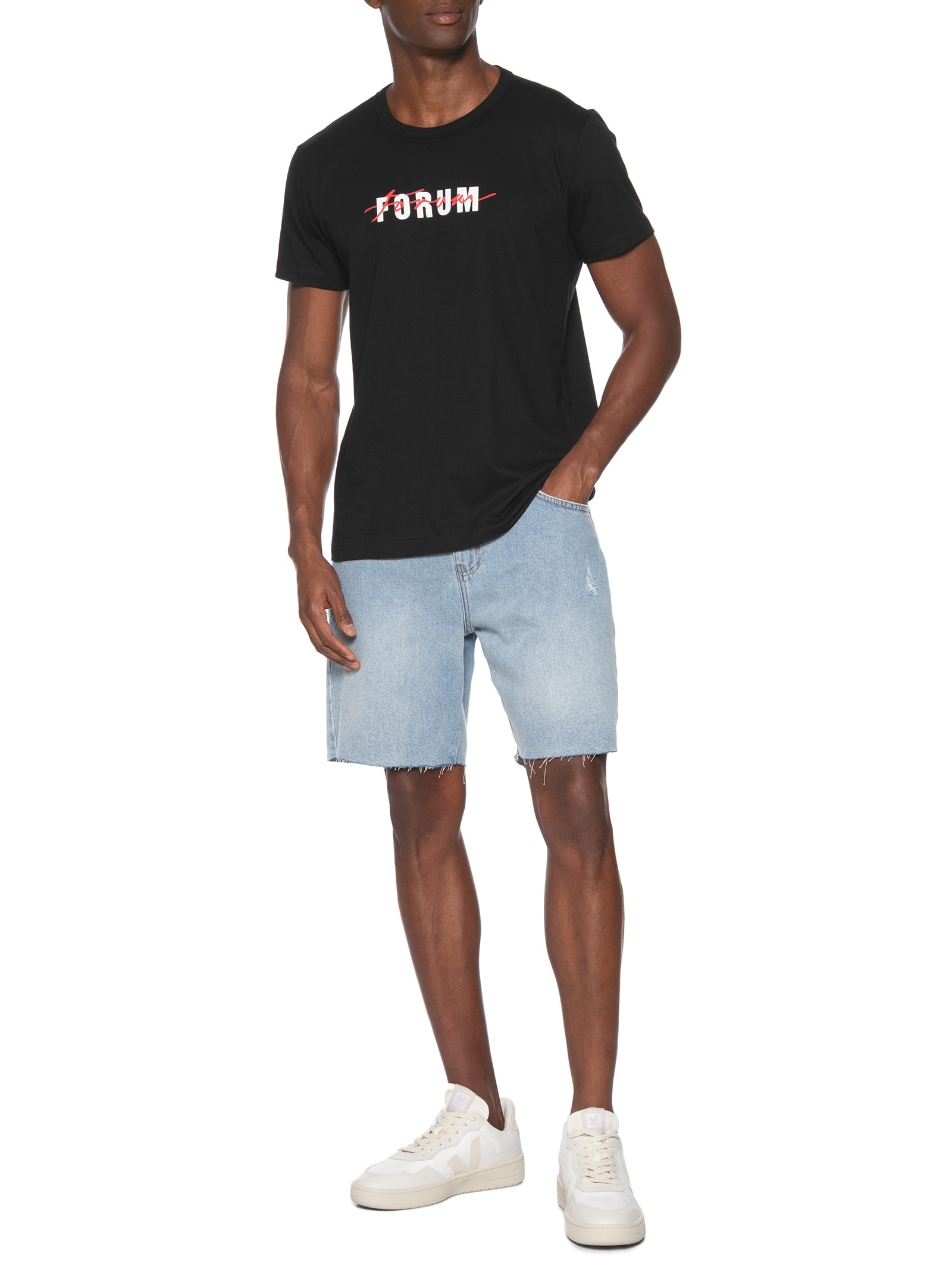  Camiseta Masculina Estampada Algodão Preto Forum