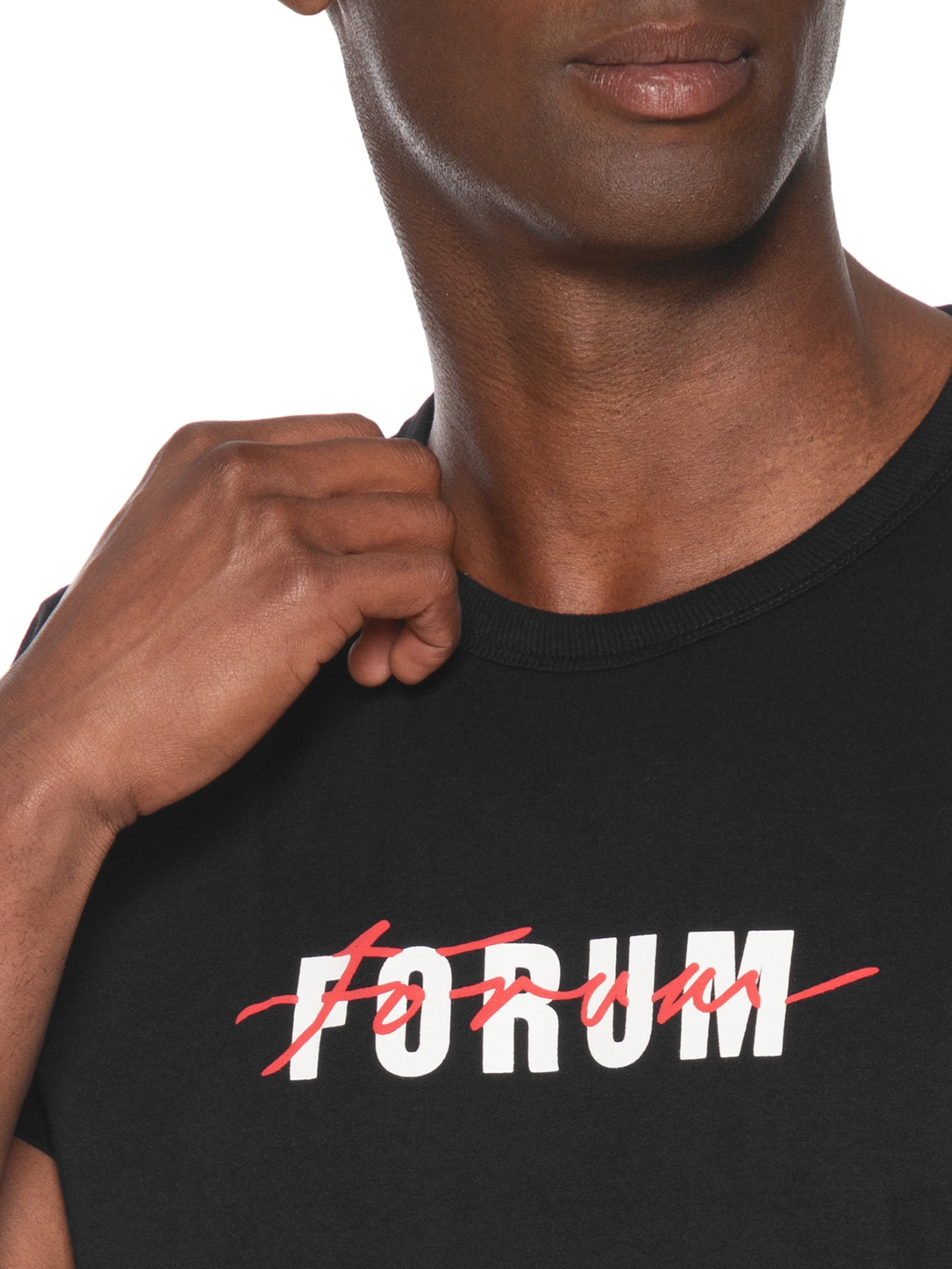  Camiseta Masculina Estampada Algodão Preto Forum