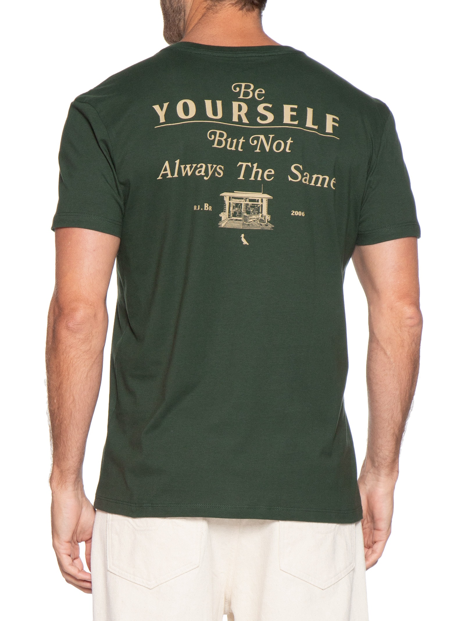 Camiseta Masculina Estampada Be Yourself Heritage Verde Reserva